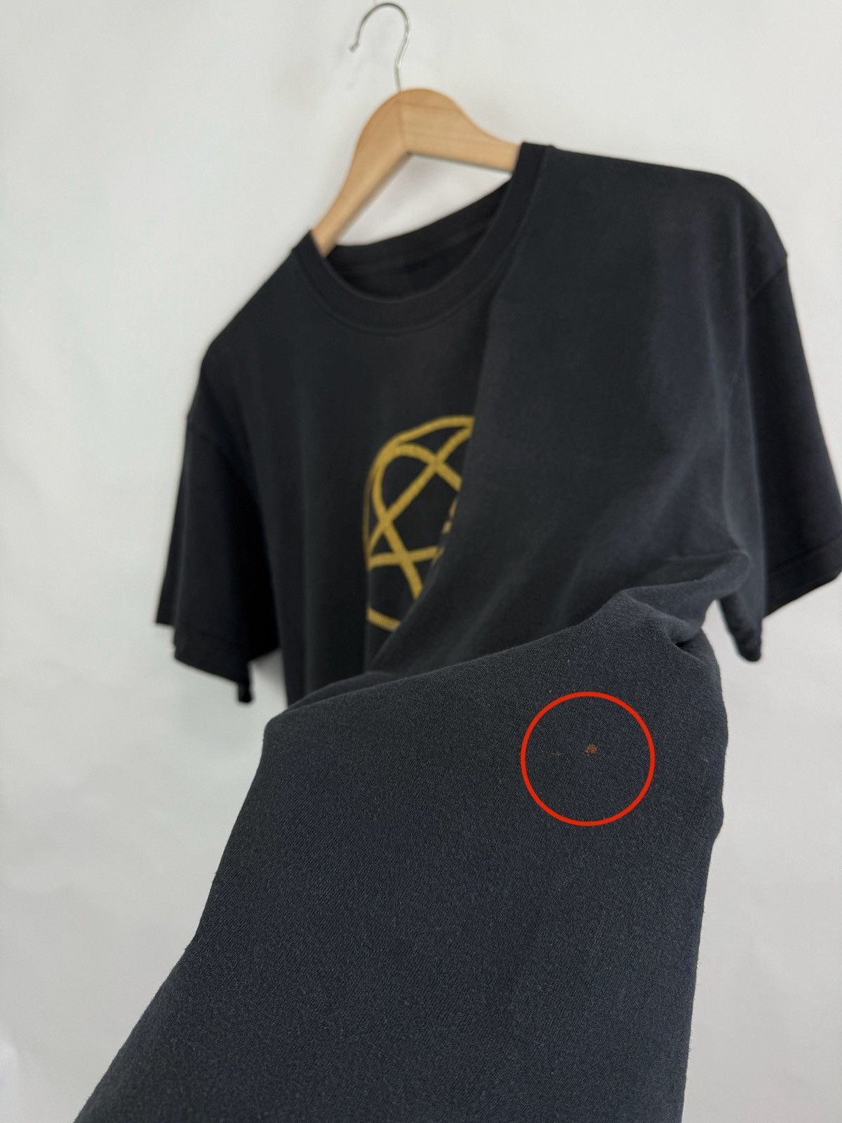 Band Tees Vintage 90s HIM Heartagram T-Shirt Band Metal Rare Retro Y2K Size US M / EU 48-50 / 2 - 12 Thumbnail