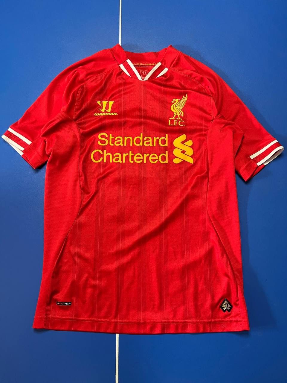 Warrior Warrior Liverpool FC 2012-13 Home Jersey #8 GERRARD Premier Size US S / EU 44-46 / 1 - 1 Thumbnail