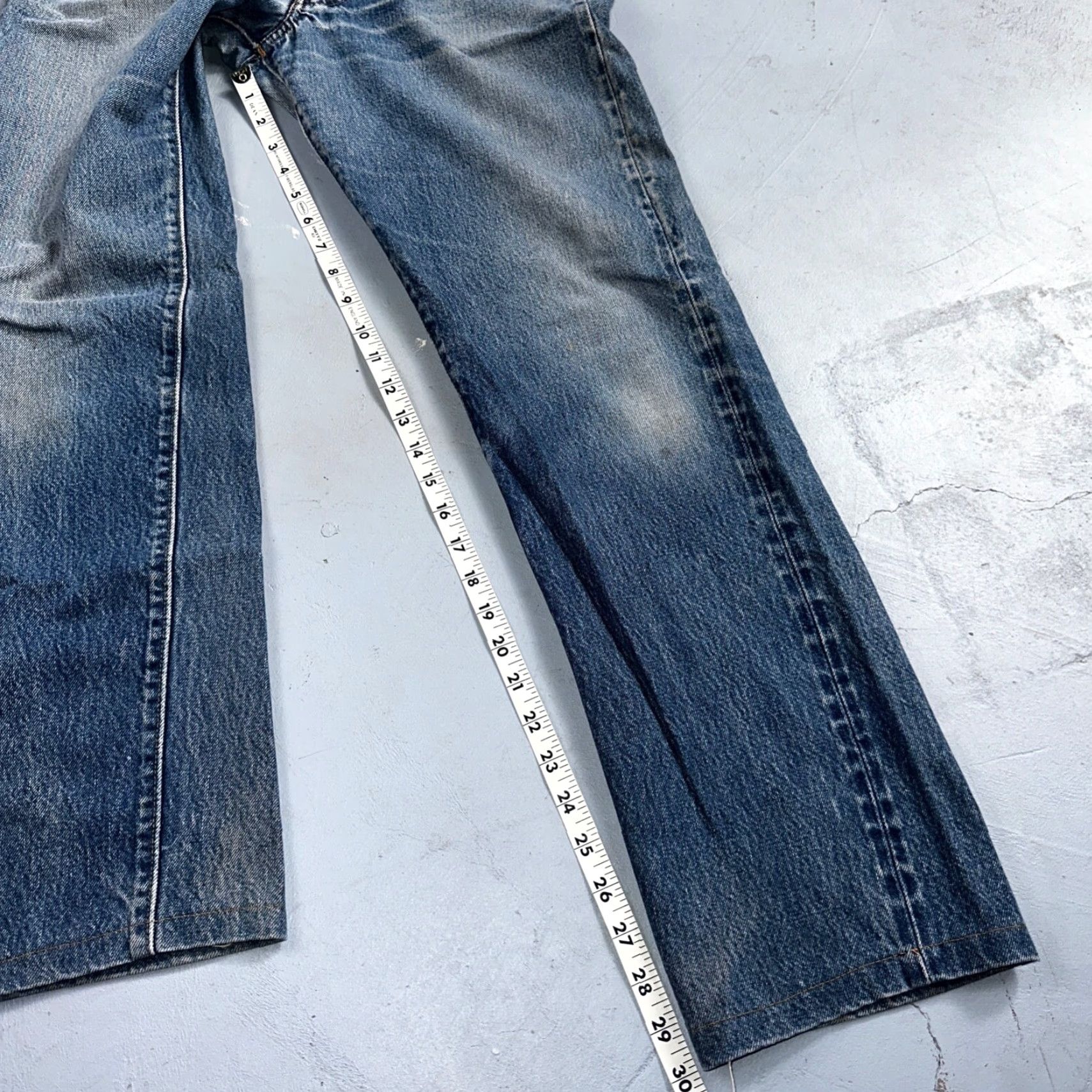 Levi's Levis 501 XX Vintage 80s Redline Selvedge Jeans Med Wash 31x36 USA Denim Cotton Blue Size US 31 - 5 Thumbnail