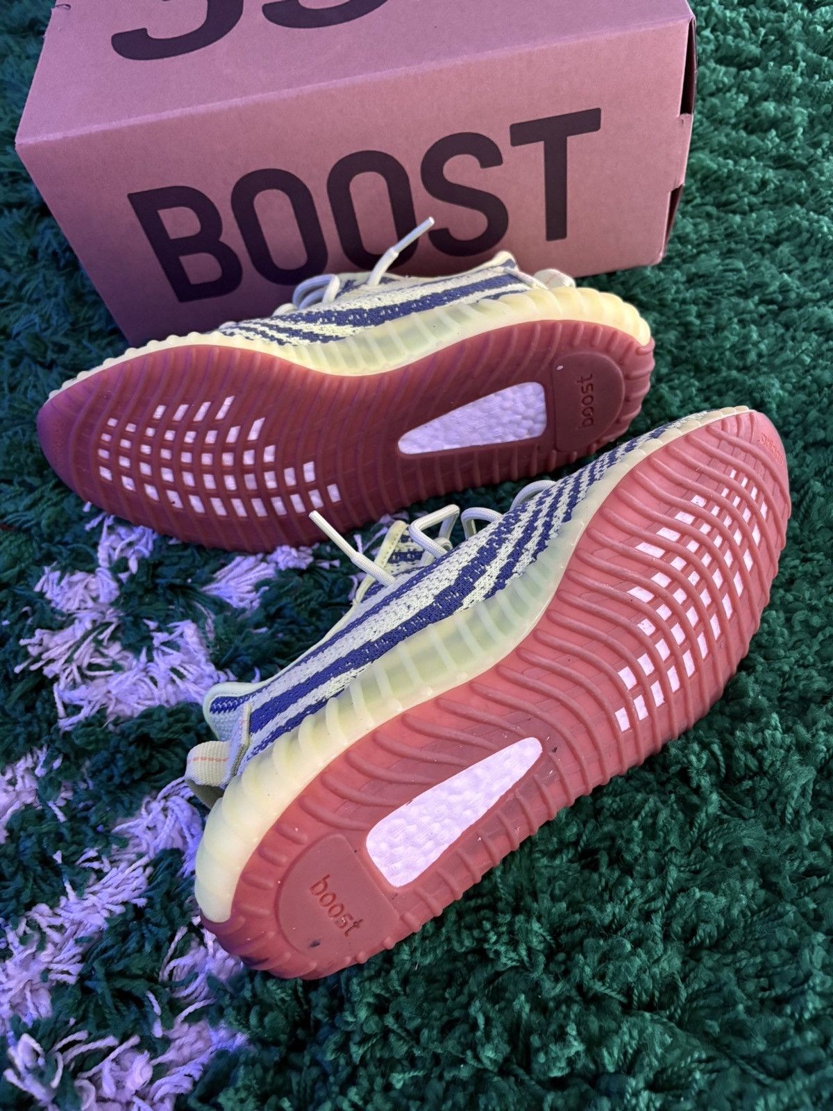 Adidas Yeezy Boost 350 V2 Semi Frozen Size US 8 / EU 41 - 5 Thumbnail