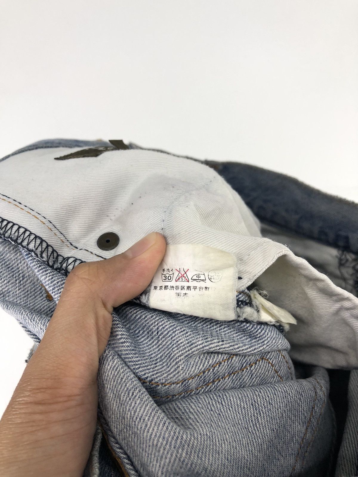 Japanese Brand Vintage Union Station Distressed Light Wash Jeans Size US 30 / EU 46 - 24 Thumbnail