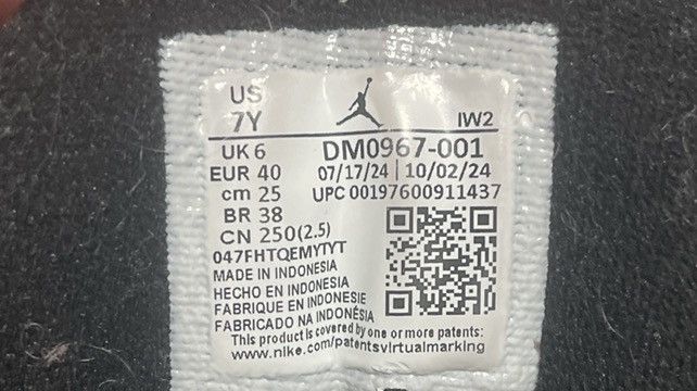Jordan Brand Black cat Jordan 3 Size US 7 / EU 40 - 6 Thumbnail