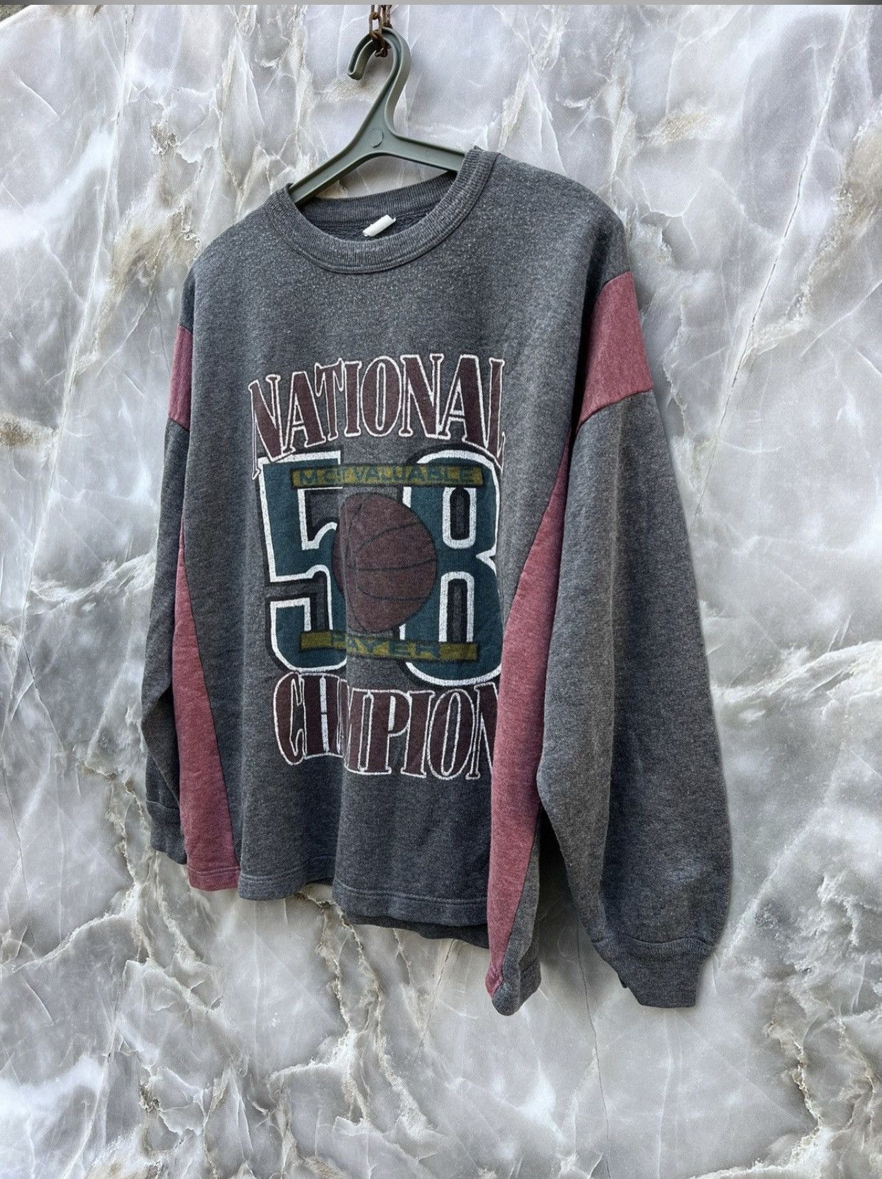 Vintage Vintage Sweatshirt National Basketball Champion Size US M / EU 48-50 / 2 - 2 Thumbnail