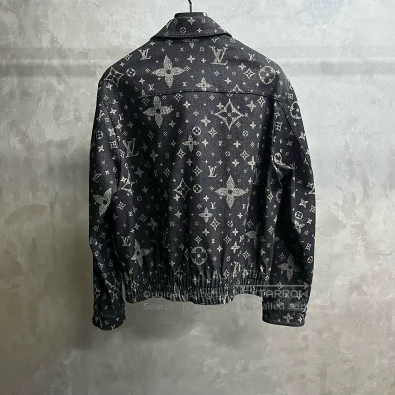 Louis Vuitton Louis Vuitton Black Gypsophila Splash Logo Full Printed Si Size US S / EU 44-46 / 1 - 5 Thumbnail
