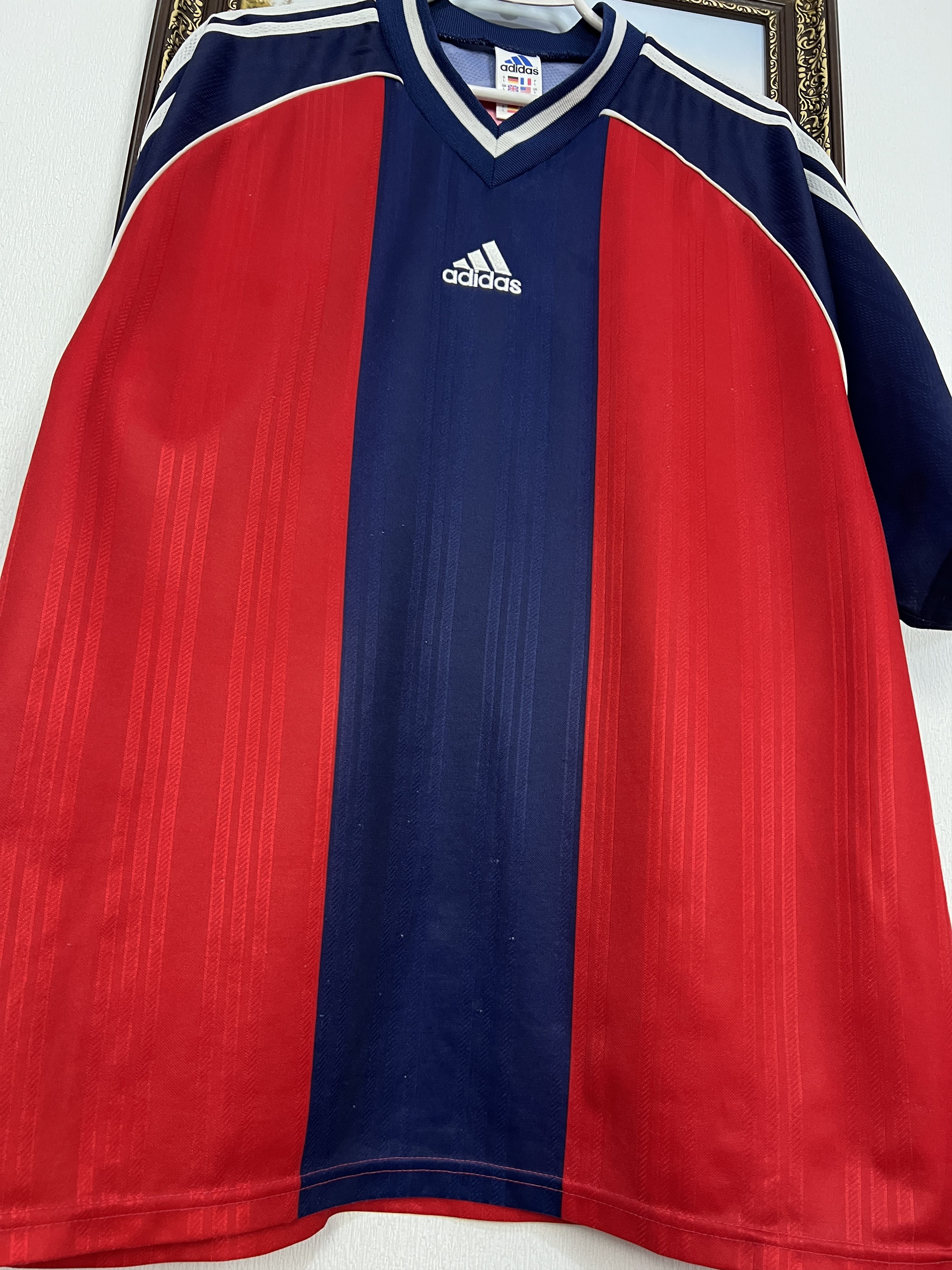 Adidas Vintage 90's Football Template Shirt Soccer Jersey Trikot Size US L / EU 52-54 / 3 - 5 Thumbnail