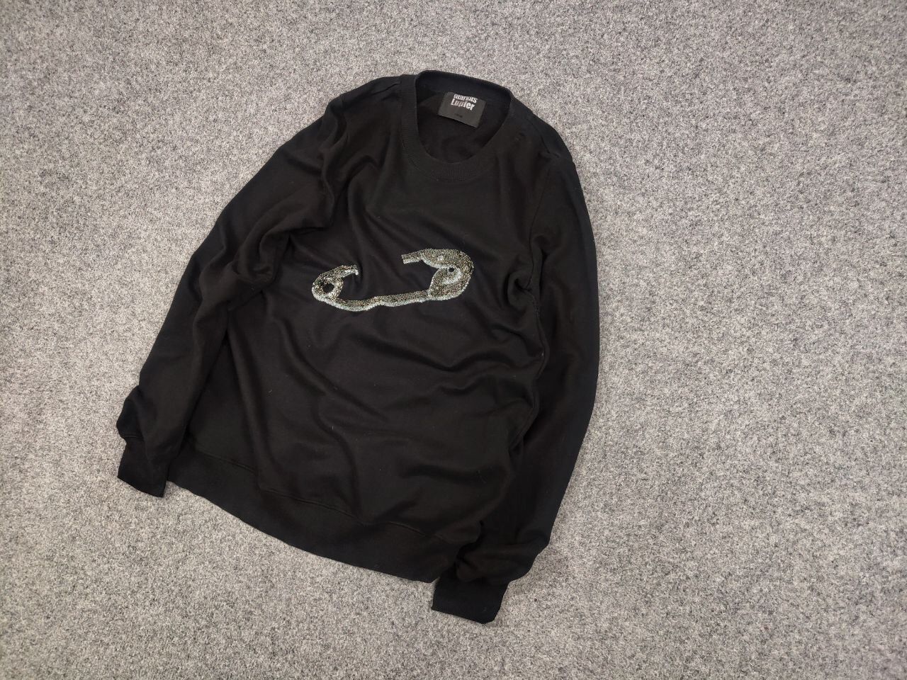 Neiman Marcus Markus Lupfer Design Embroidered paper clip logo Sweatshirt Size US S / EU 44-46 / 1 - 3 Thumbnail