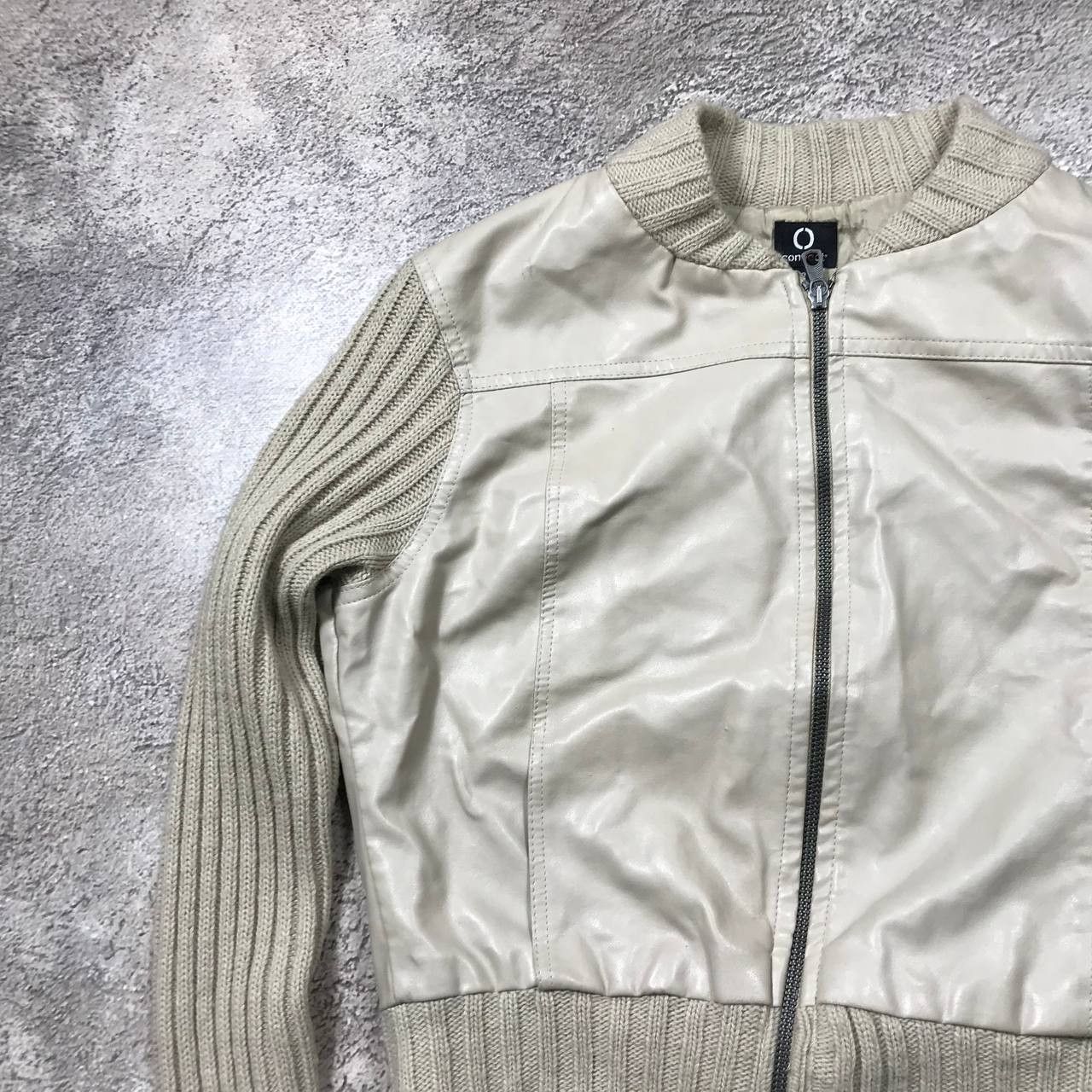 Vintage Vintage Y2K Cream Ribbed Zip Cardigan Streetwear Graphic S Size S / US 4 / IT 40 - 2 Thumbnail