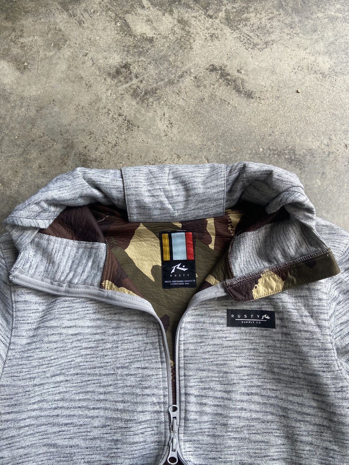 Rusty RUSTY CAMO CORPCORE STYLE SWEATER Size US M / EU 48-50 / 2 - 10 Thumbnail