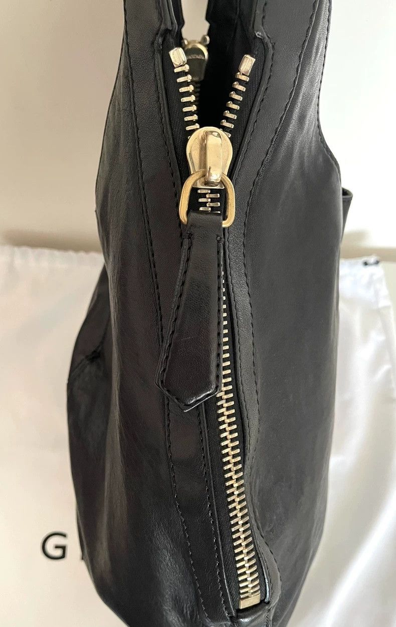 Givenchy Givenchy ShoulderUnderarm bag Large Capacity Soft Leather Size ONE SIZE - 3 Thumbnail