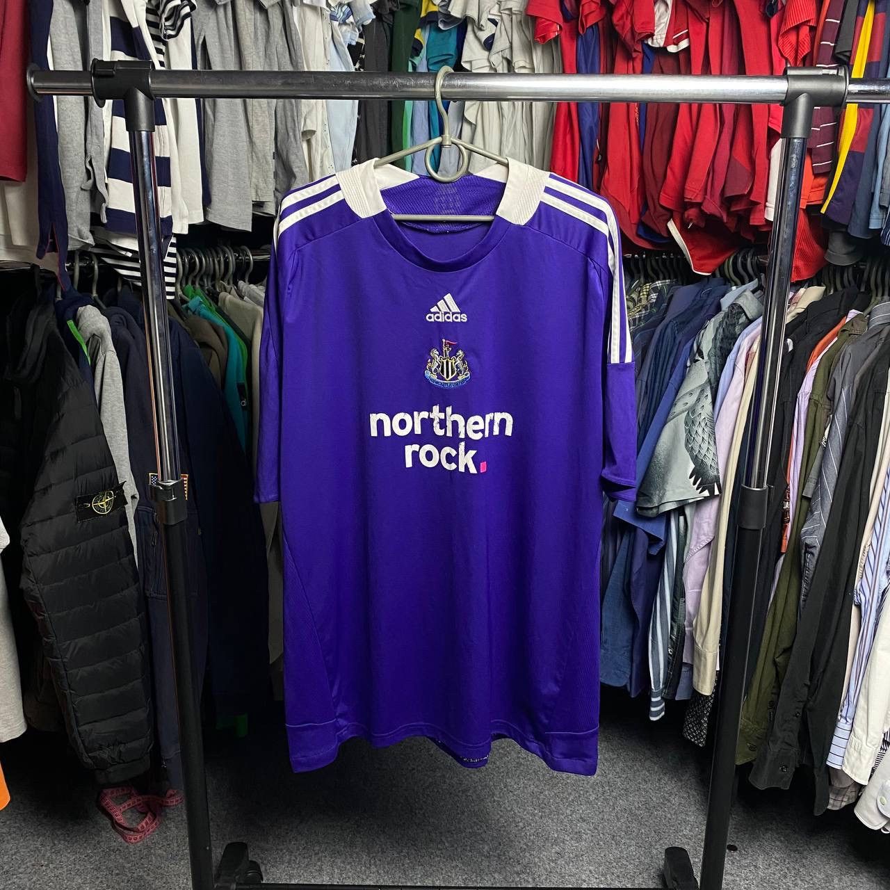 Adidas × Vintage Vintage Adidas Newcastle Big logo 2008 soccer jersey Size US XL / EU 56 / 4 - 1 Thumbnail