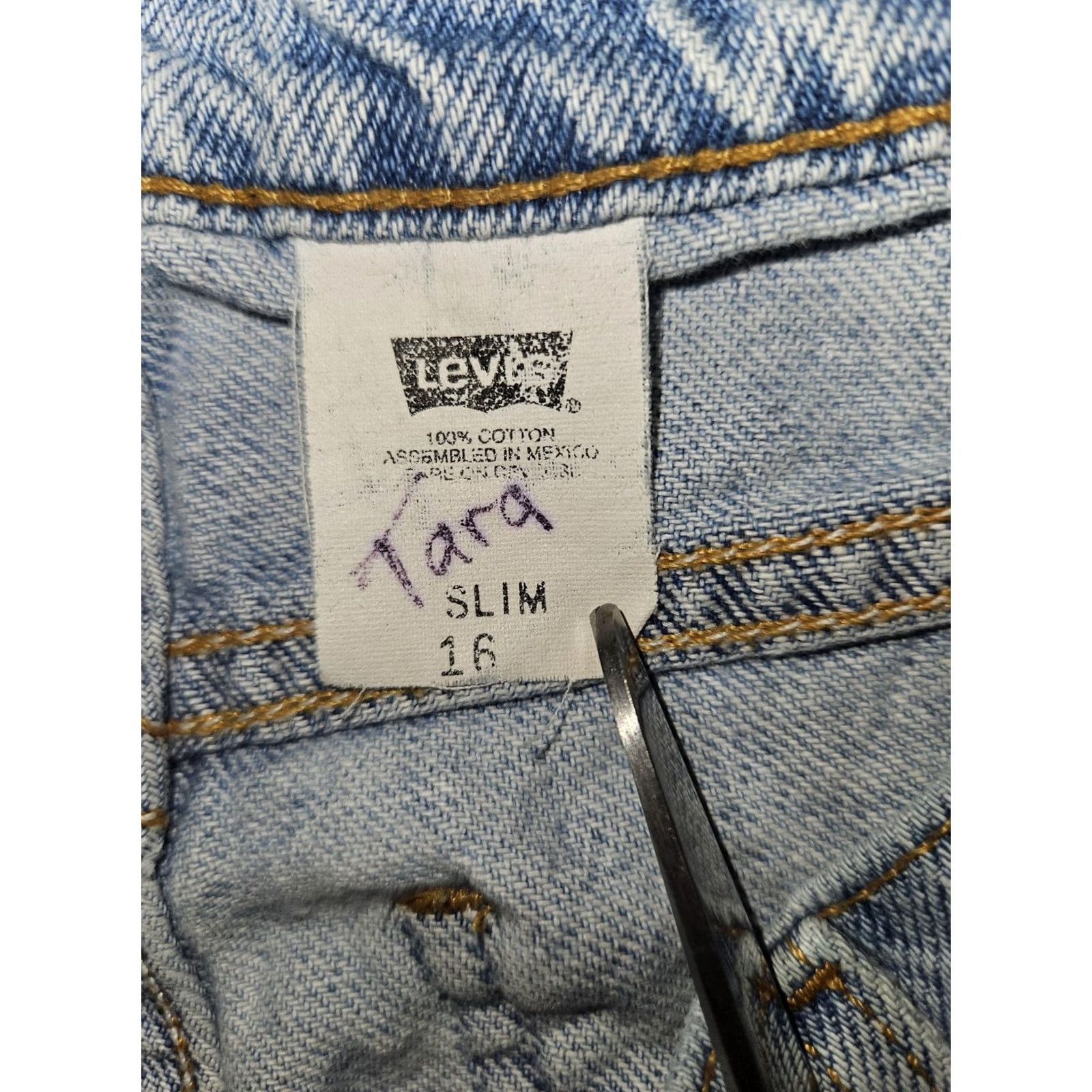 Levi's VINTAGE Levi's Denim Shorts Juniors 16 Slim Light Wash 90s Orange Tab 5 Pocket Women Jeans Bermuda Blue 100% Cotton Slim Mens Girls Size 38" / US 16 / IT 52 - 2 Thumbnail