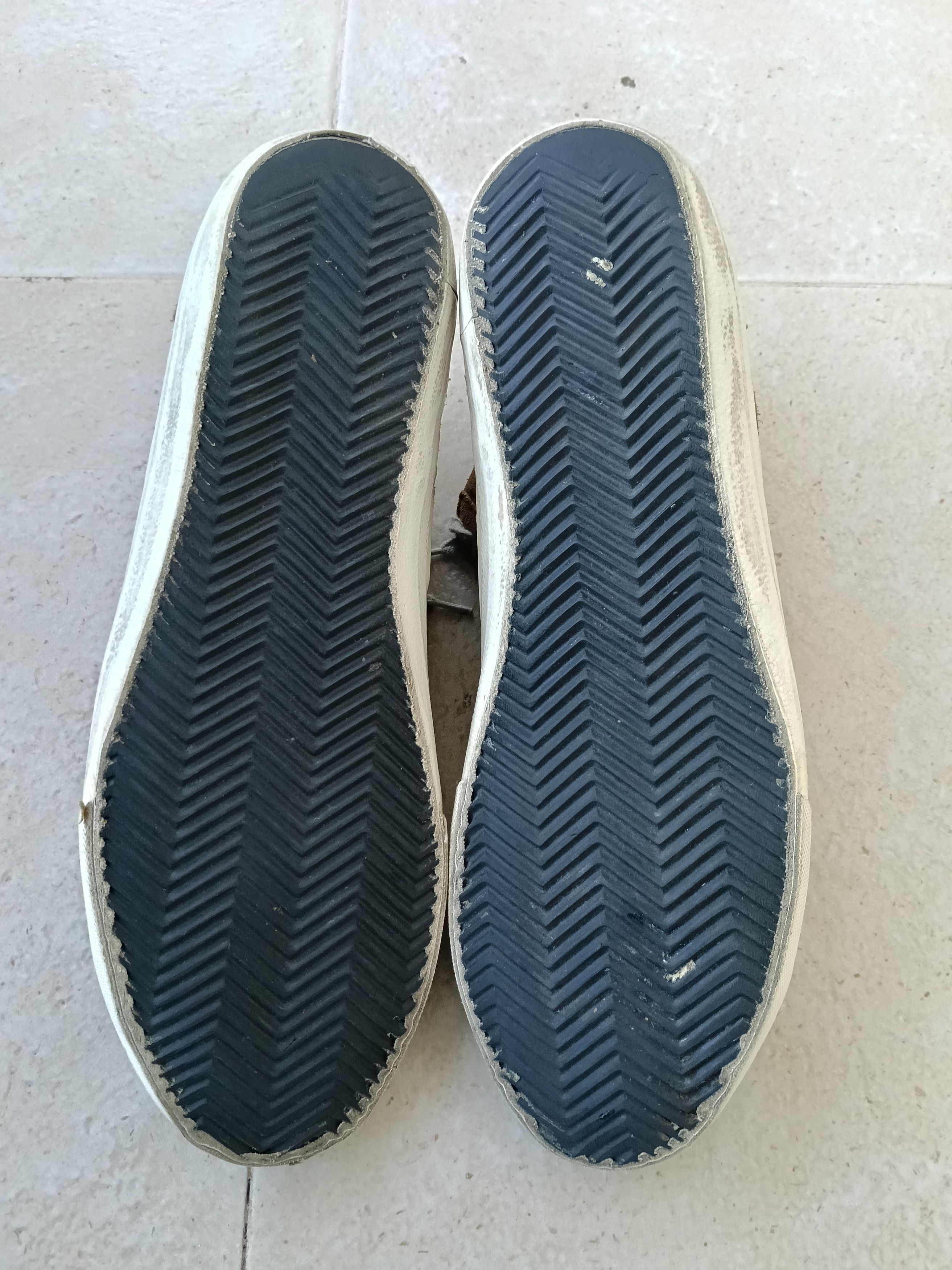 Golden Goose Golden goose slide size 44EU 11US Size US 11 / EU 44 - 9 Thumbnail