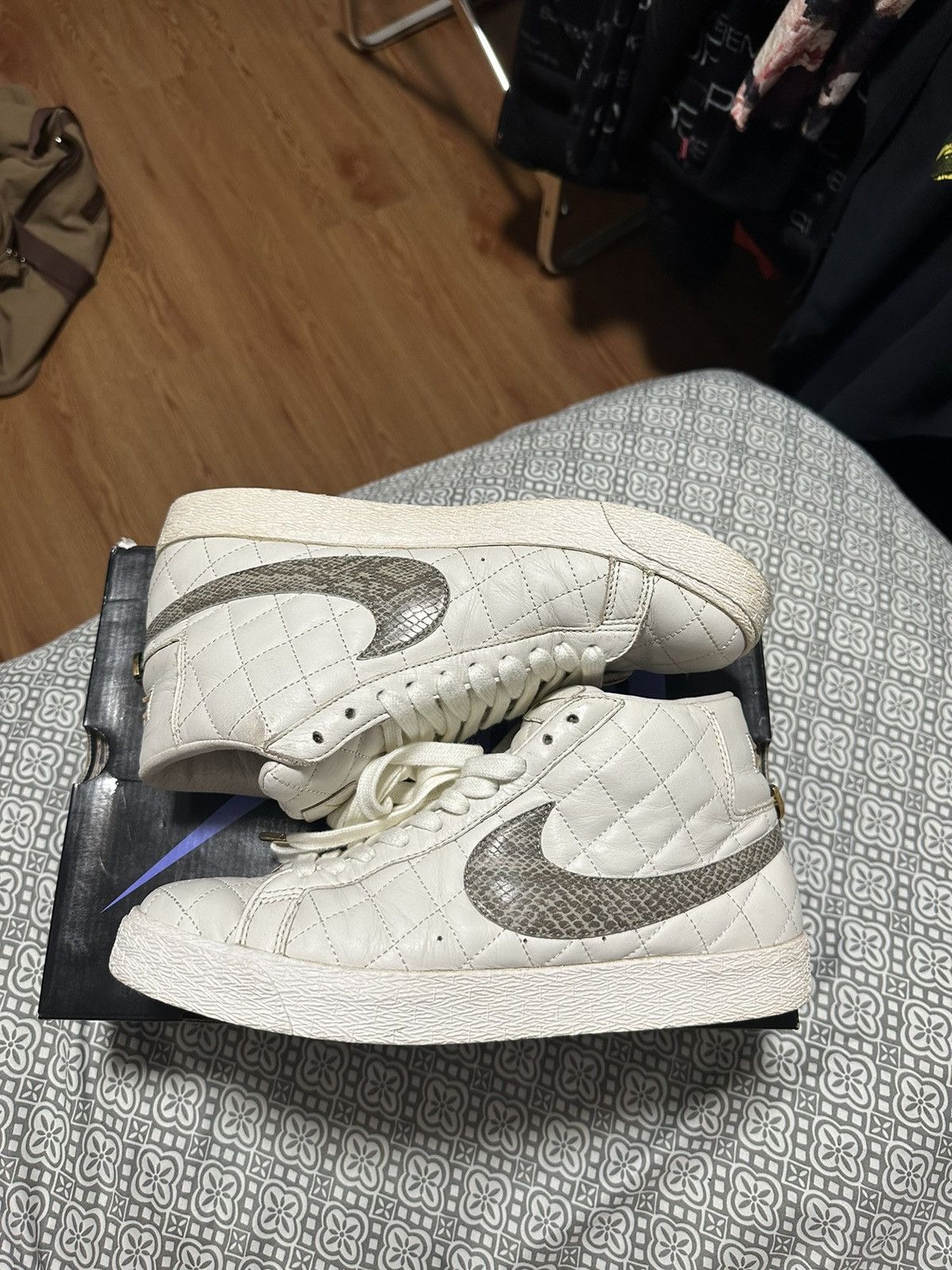 Nike × Supreme Supreme x Nike SB Blazer “Sail White” Size US 9 / EU 42 - 5 Thumbnail