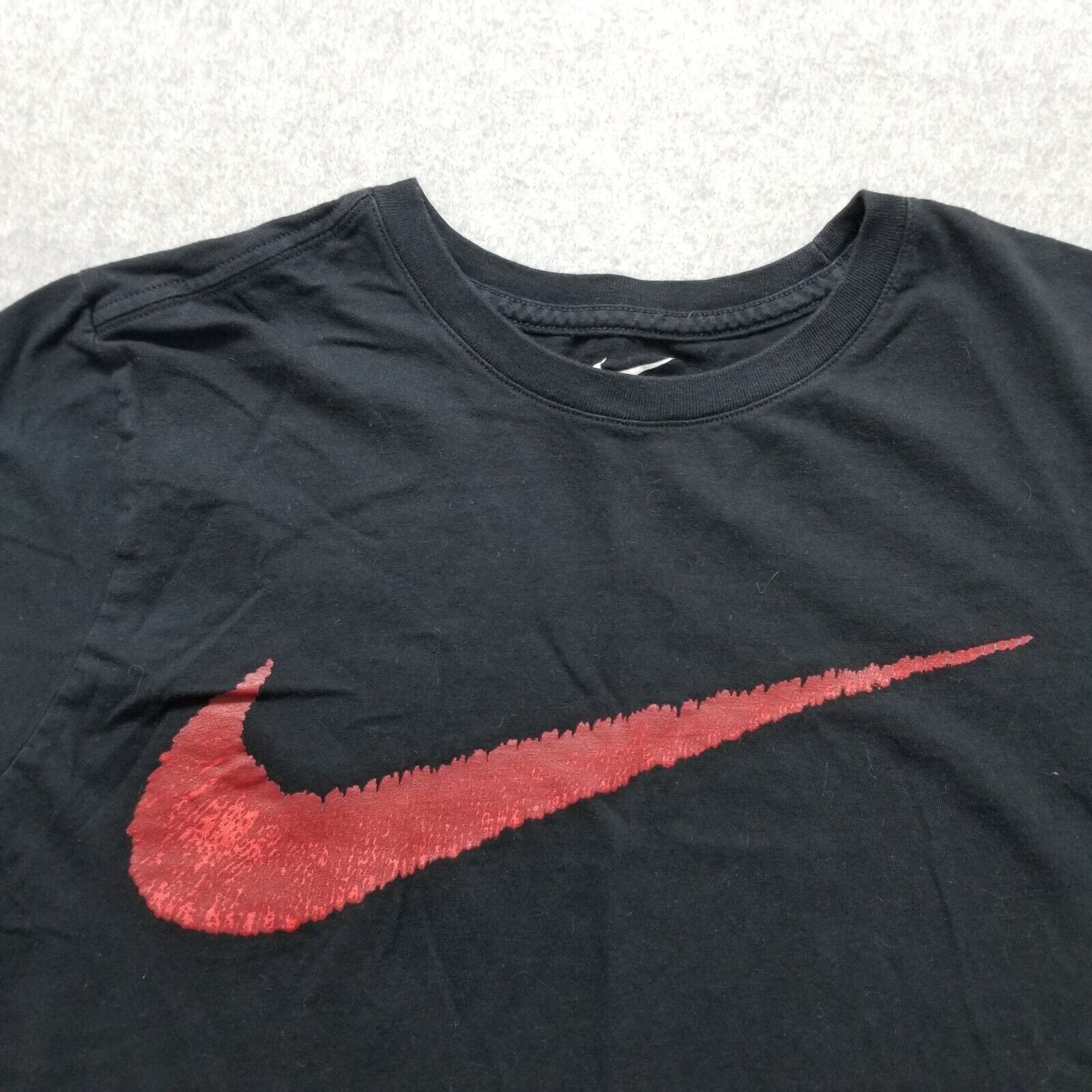 Nike Nike Shirt Womens Short Sleeve Crew Neck Central Swoosh Size S / US 4 / IT 40 - 4 Thumbnail