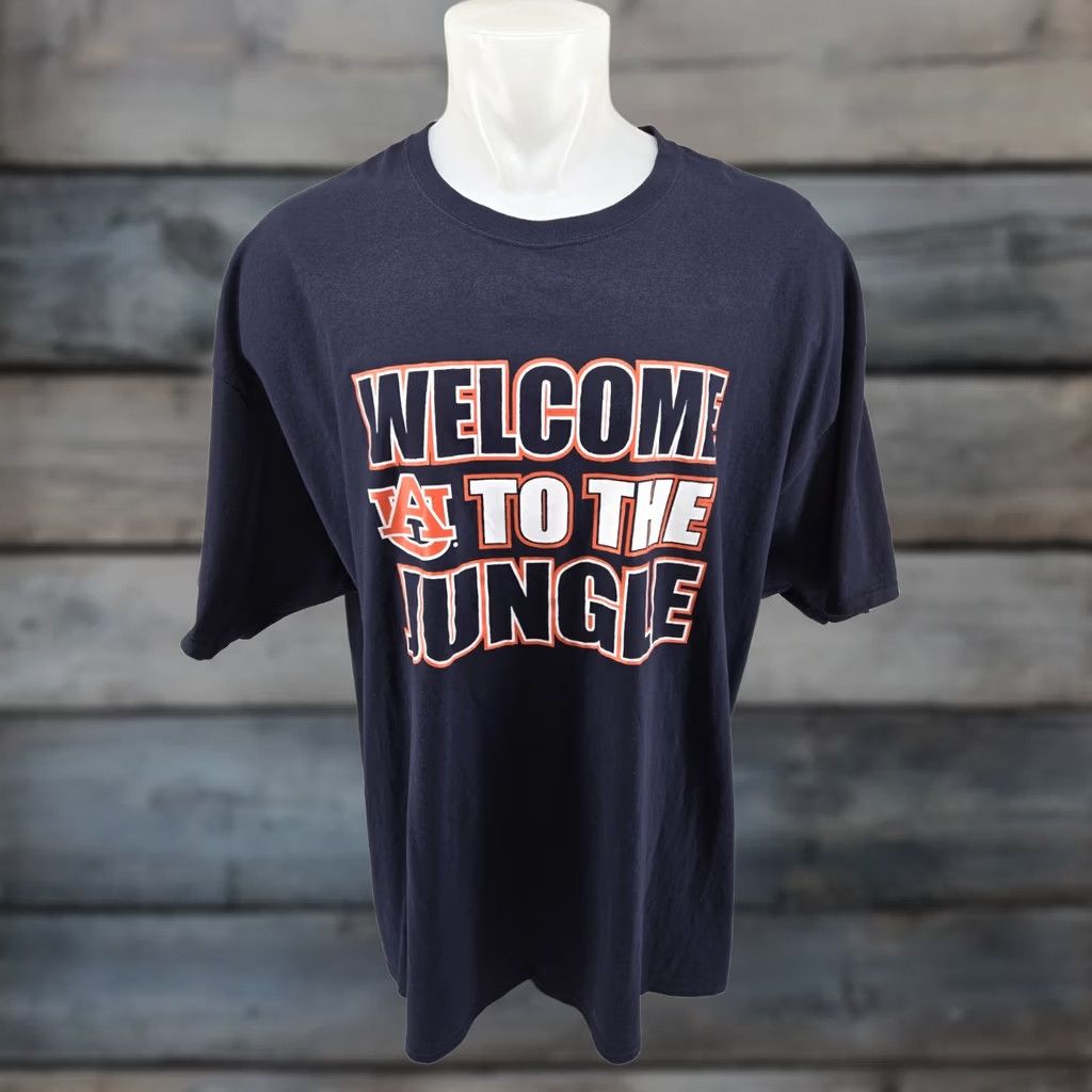 Champion Auburn Tigers Welcome to the Jungle Champion Men's T-Shirt 3XL Blue Short Sleeve Graphic Tee Regular Cotton Size US XXL / EU 58 / 5 - 1 Thumbnail