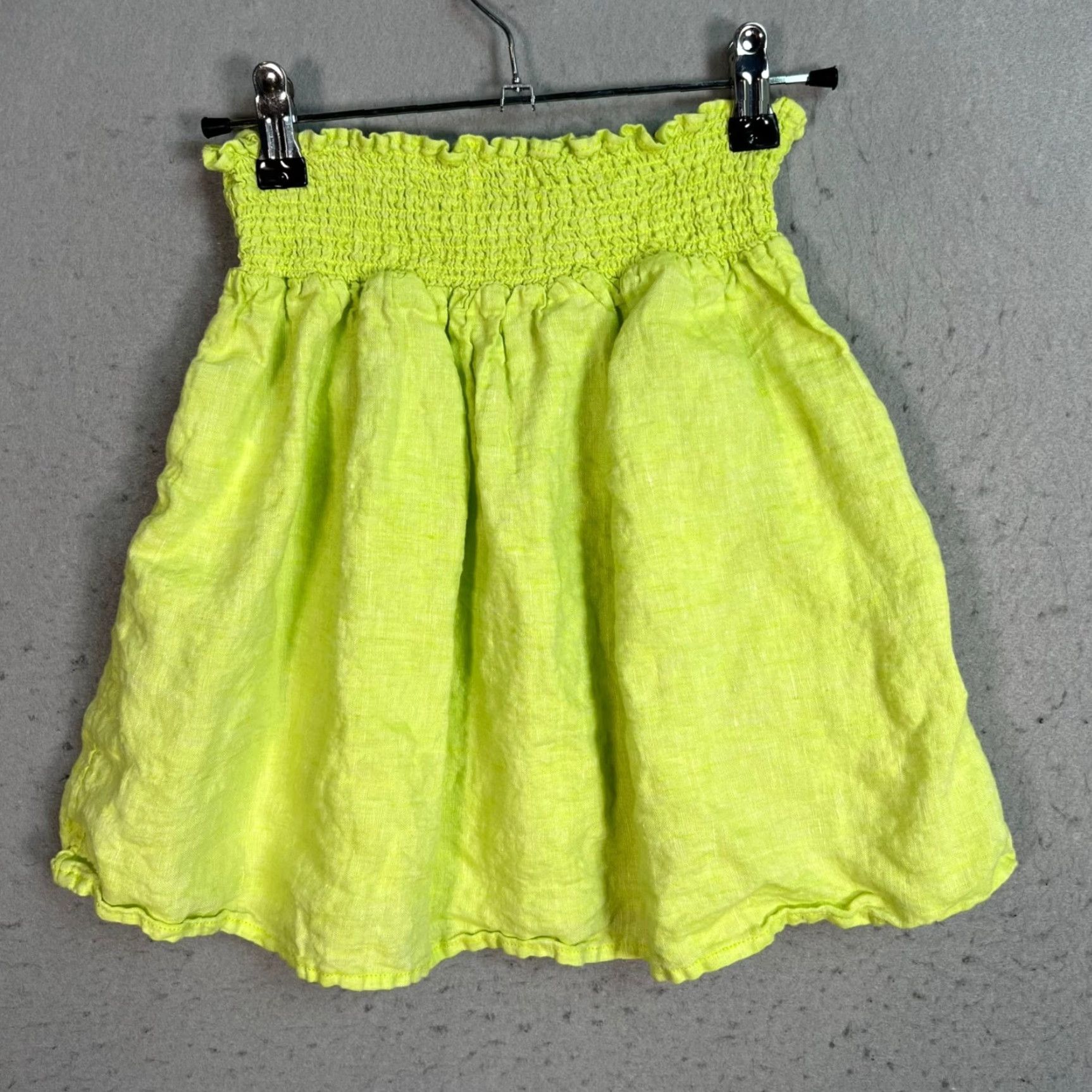 Cynthia Rowley Cynthia Rowley Skirt Womens Size Small Short A-Line Linen Neon Green Smocked Waist Casual Spring Summer Vintage No Size 28" / US 6 / IT 42 - 2 Thumbnail