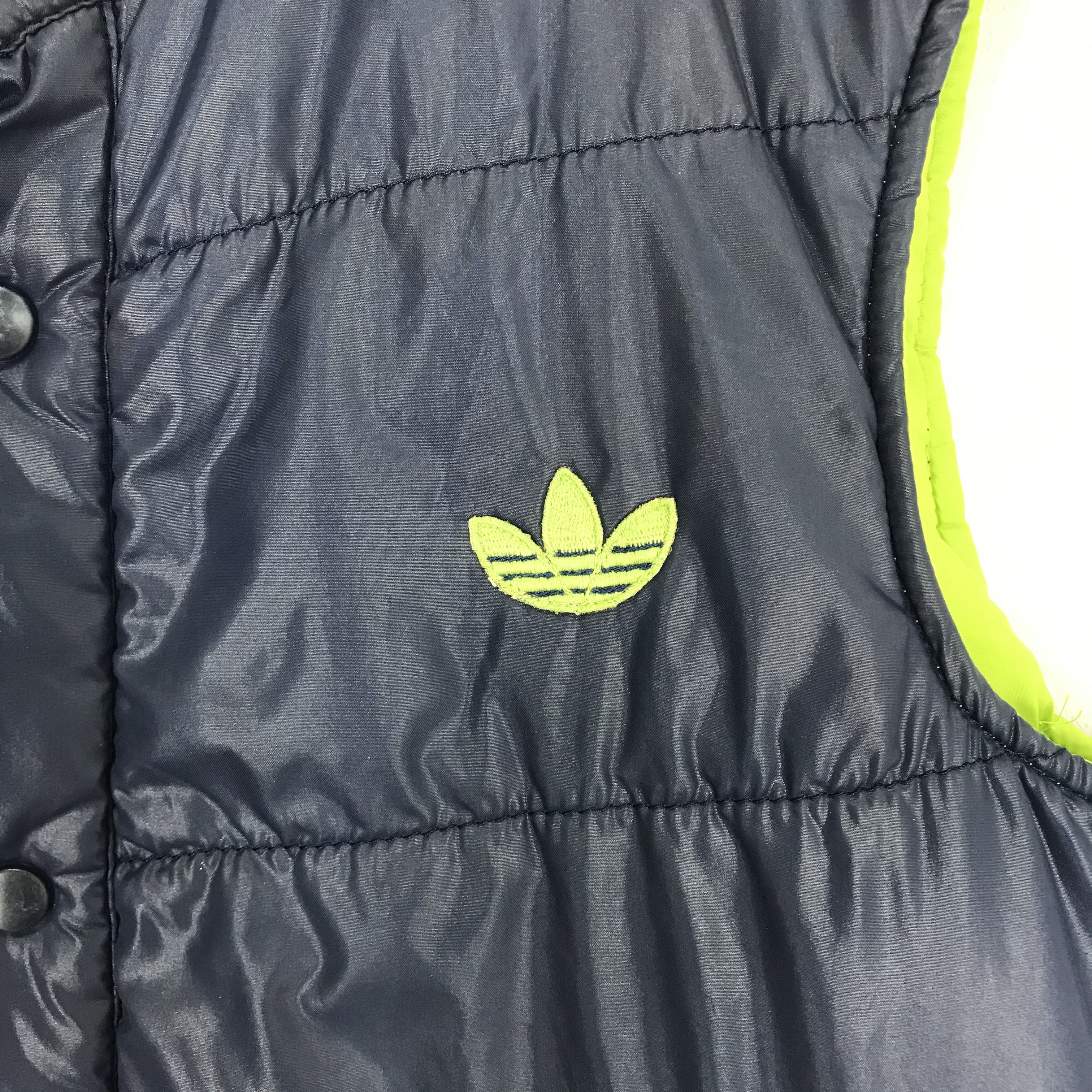 Adidas Vintage 90's Adidas Trefoil Sleeveless Bomber Jacket Outdoor Size US L / EU 52-54 / 3 - 6 Thumbnail