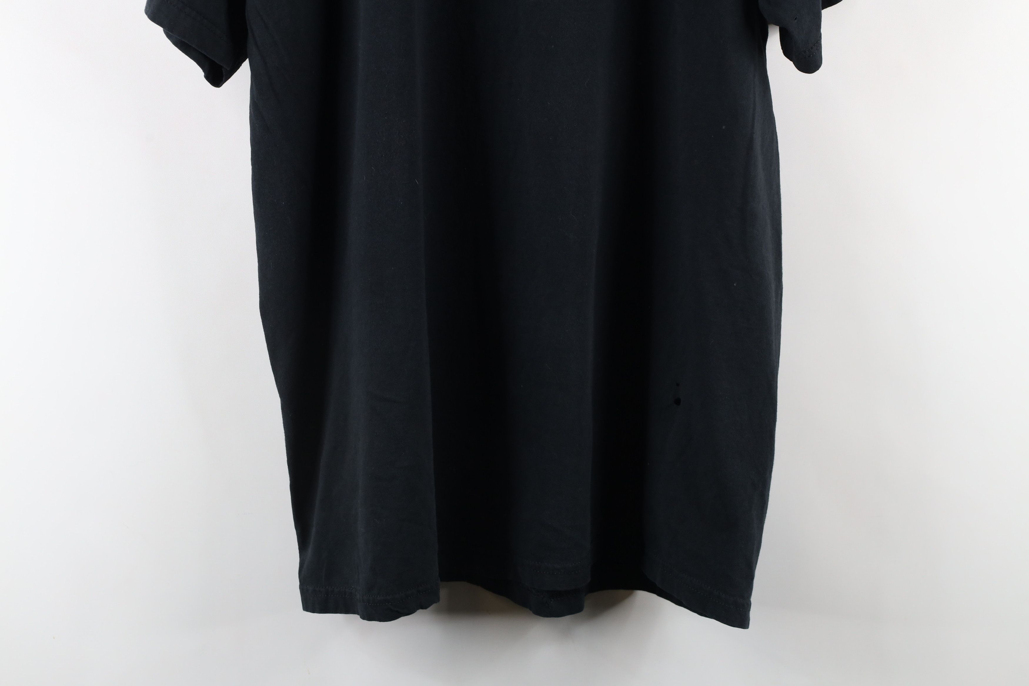 Vintage Vintage Out Avenged Sevenfold Band T-Shirt Black Cotton Size US XL / EU 56 / 4 - 16 Thumbnail