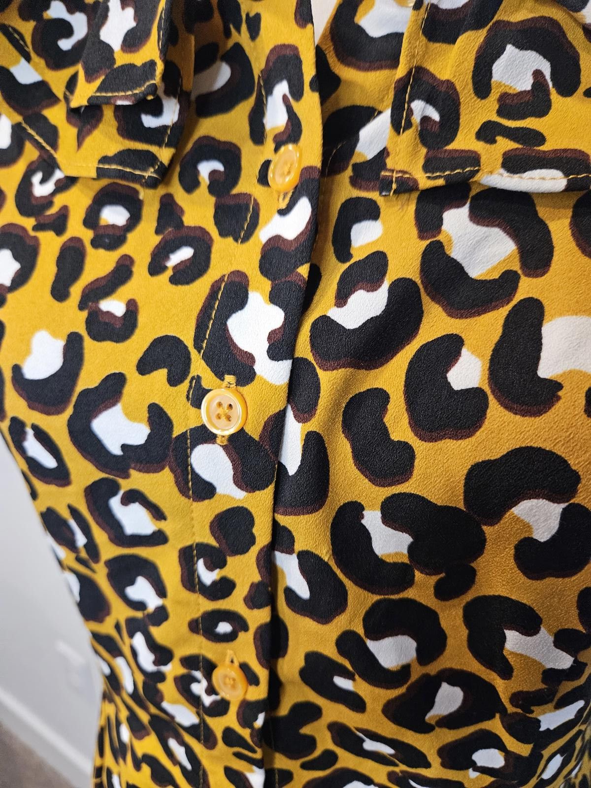 Designer Who What Wear Leopard Print Dress with Ruffle Sleeves Size S / US 4 / IT 40 - 5 Thumbnail