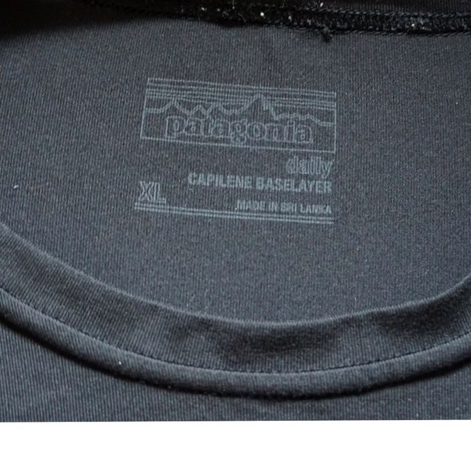Patagonia Patagonia Men's Long-Sleeved Daily Capilene Base Layer Shirt XL Black Size US XL / EU 56 / 4 - 4 Thumbnail