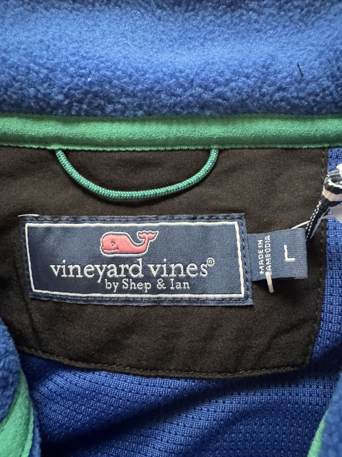Vineyard Vines Blue and Black quarter button up vineyard vines brand new Size US L / EU 52-54 / 3 - 3 Thumbnail