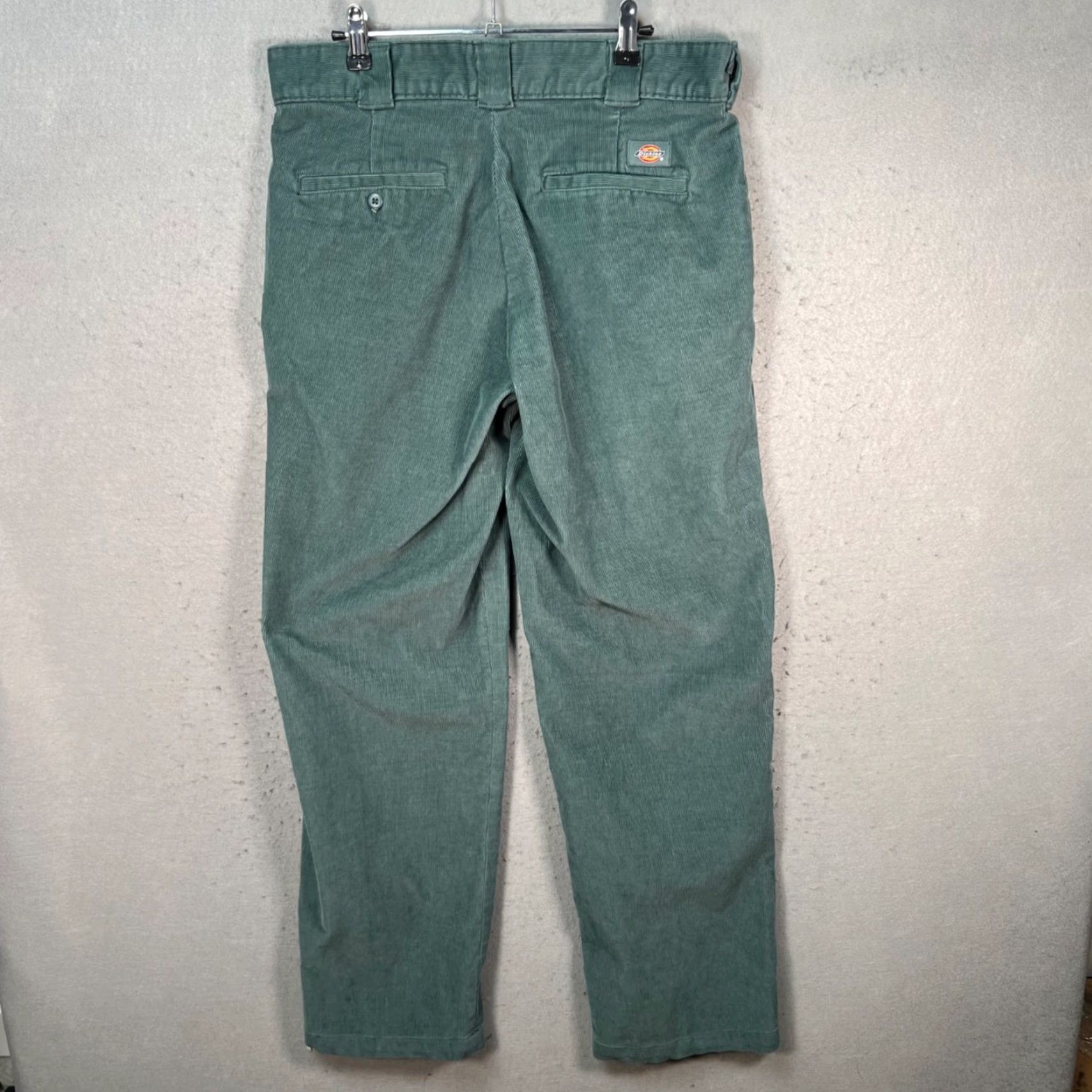 Dickies Mens Size 32 Green Corduroy Regular Fit Straight Leg Chino Pants