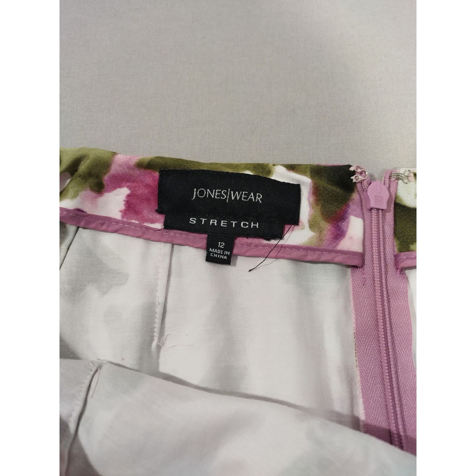 Jones New York Jones Wear Women Floral Pencil Skirt Back Zip Size 12 Size 34" / US 12 / IT 48 - 9 Thumbnail