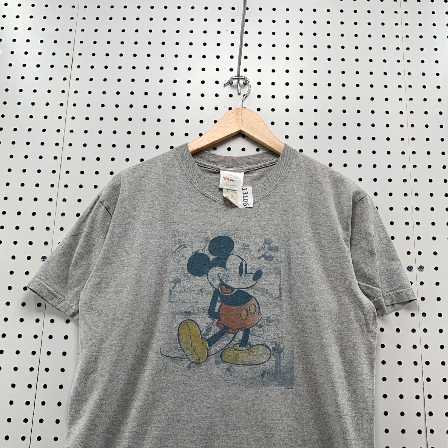 Disney Disney Mickey Mouse Graphic T-Shirt Short Sleeve Unisex Adult Medium Gray Cartoon Size US M / EU 48-50 / 2 - 4 Thumbnail