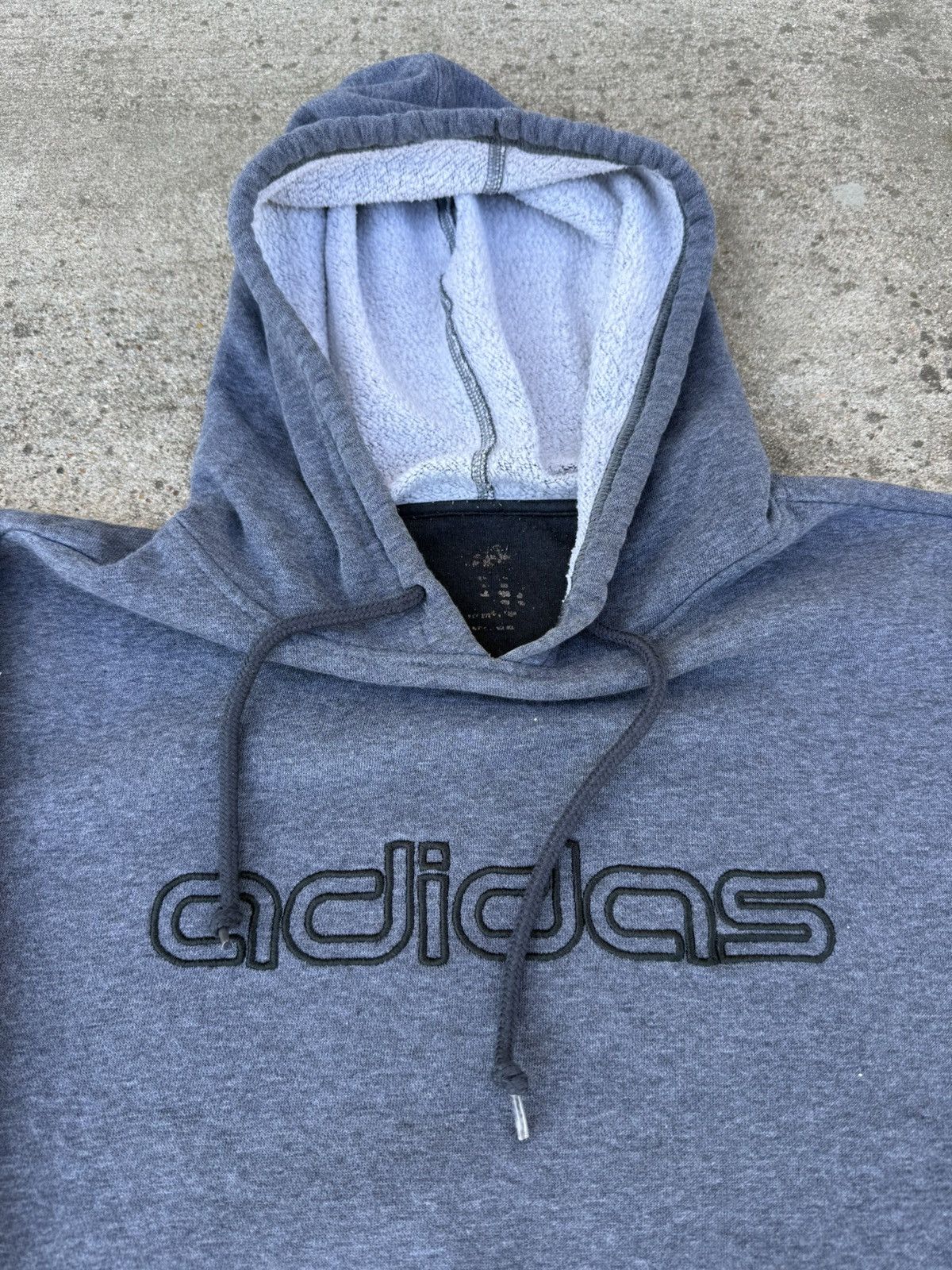 Adidas y2k adidas hoodie grey embroidered logo Size US L / EU 52-54 / 3 - 2 Thumbnail