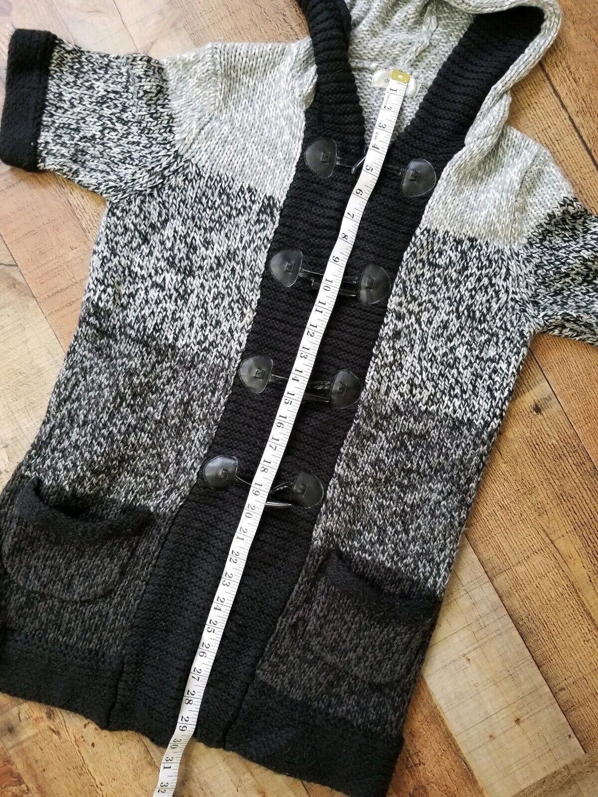 Other Dressbarn Sweater Small Short Sleeve Chunky Knit Hood Black Size S / US 4 / IT 40 - 7 Thumbnail