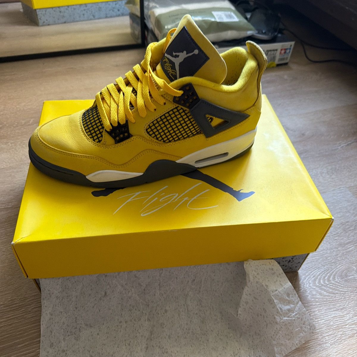 Jordan Brand Jordan 4 ‘Lightning’ Size US 10.5 / EU 43-44 - 4 Thumbnail