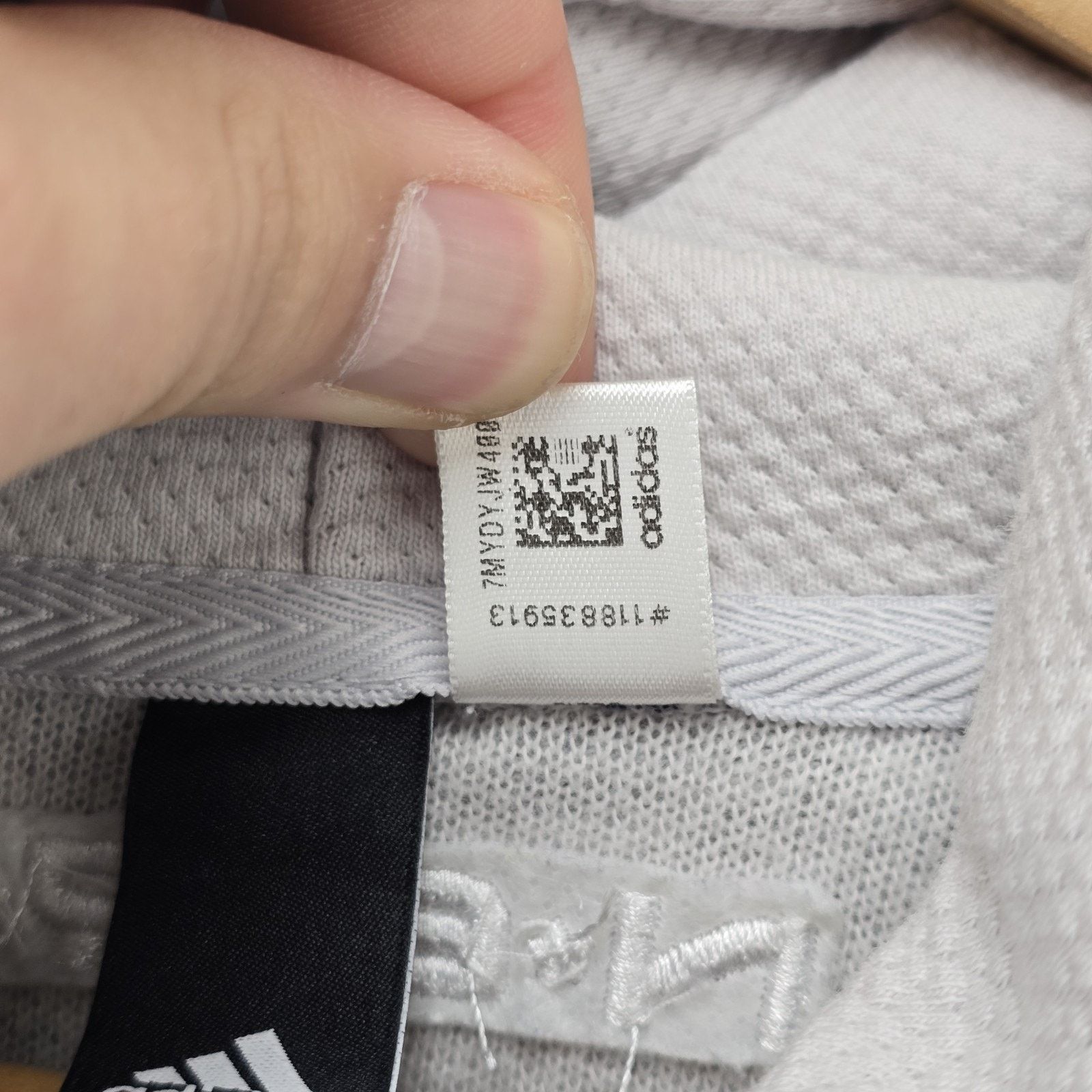 Adidas Adidas N.E.R.D. Champ Hoodie Medium Camo Pharrell Williams Size US M / EU 48-50 / 2 - 6 Thumbnail
