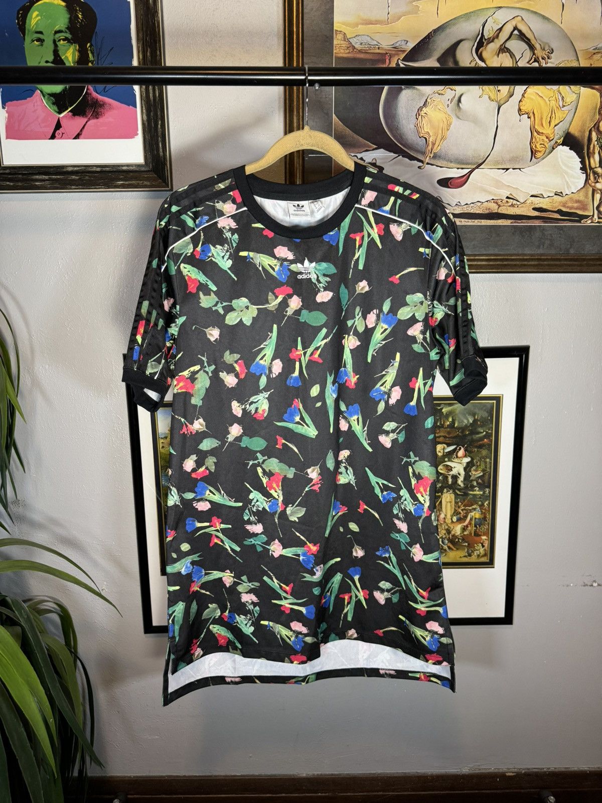 Adidas Adidas All Over Floral Print Dress Shirt Women Size Small Size S / US 4 / IT 40 - 1 Thumbnail