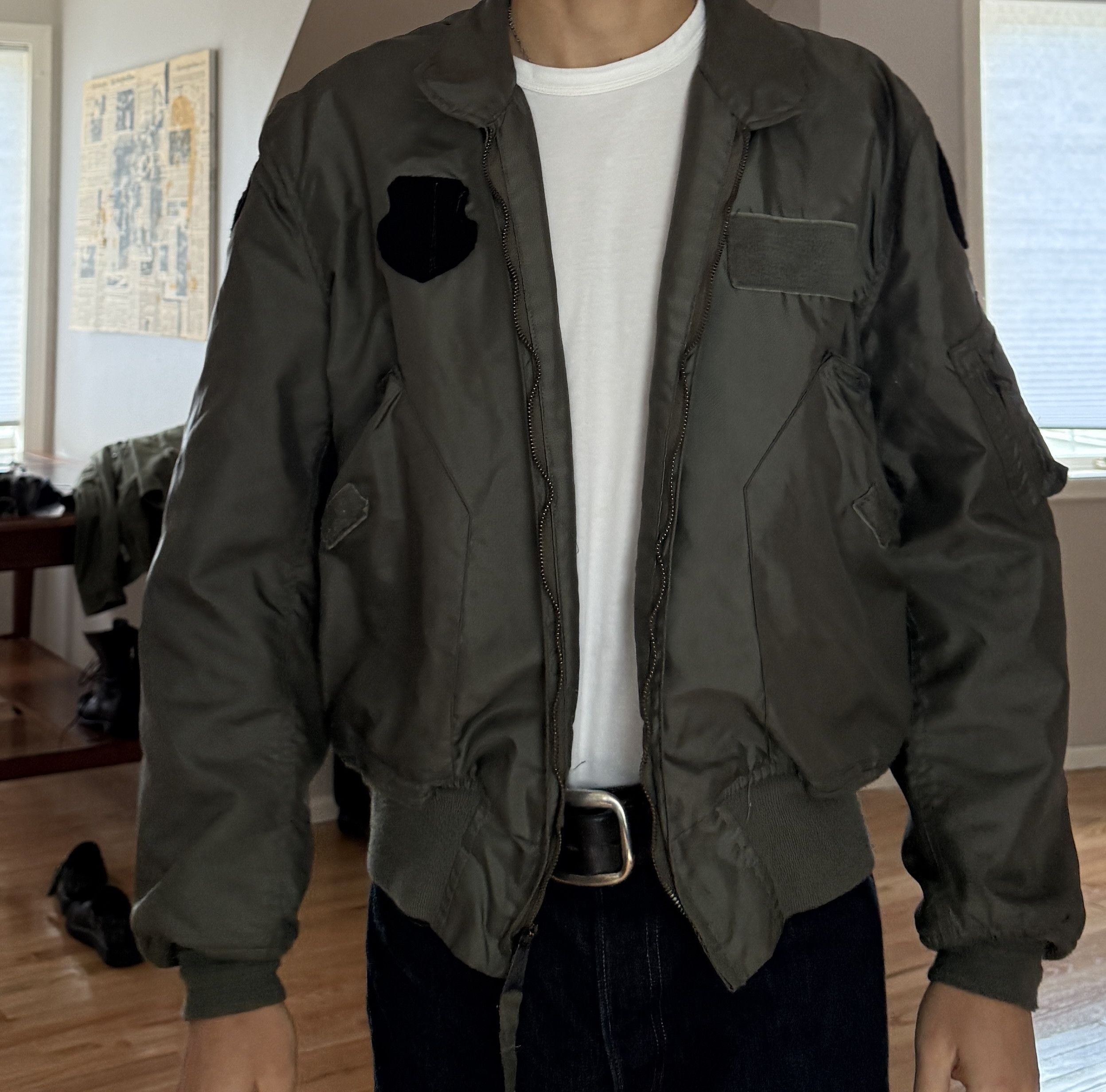 Vintage Vintage Unlined Olive Flight Jacket Size US L / EU 52-54 / 3 - 4 Thumbnail