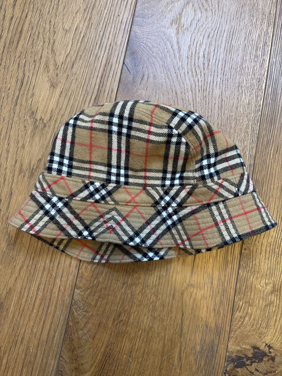 Burberry × Gosha Rubchinskiy Burberry x Gosha Rubchinskiy Bucket Hat Size ONE SIZE - 5 Thumbnail