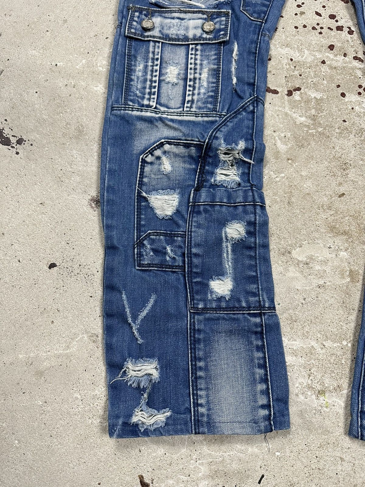 If Six Was Nine × Vintage Vintage Y2K Cargo Distressed Reworked Denim Pants Jeans Size US 32 / EU 48 - 4 Thumbnail