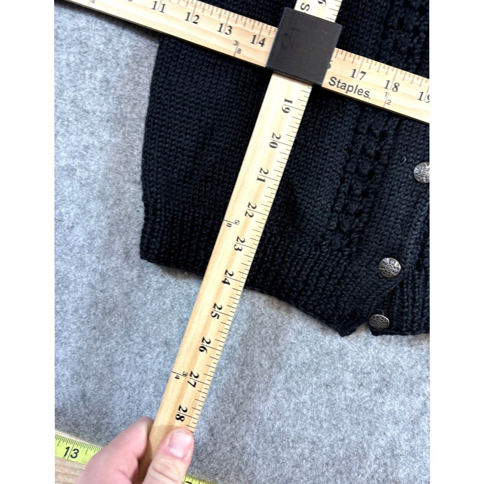 Vintage VINTAGE Cardigan Sweater Womens M Black Cable Knit Button Front 90s Minimalist Classic Vintage Womens Cardigan Size M / US 6-8 / IT 42-44 - 4 Thumbnail