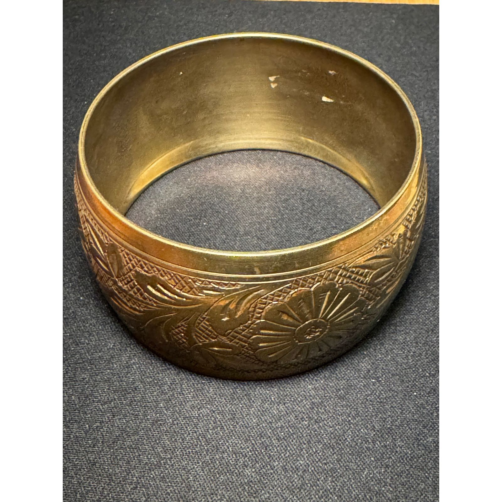 Other Brass Cuff Bracelet Intricate Flower Design 8.5in Size ONE SIZE - 2 Thumbnail