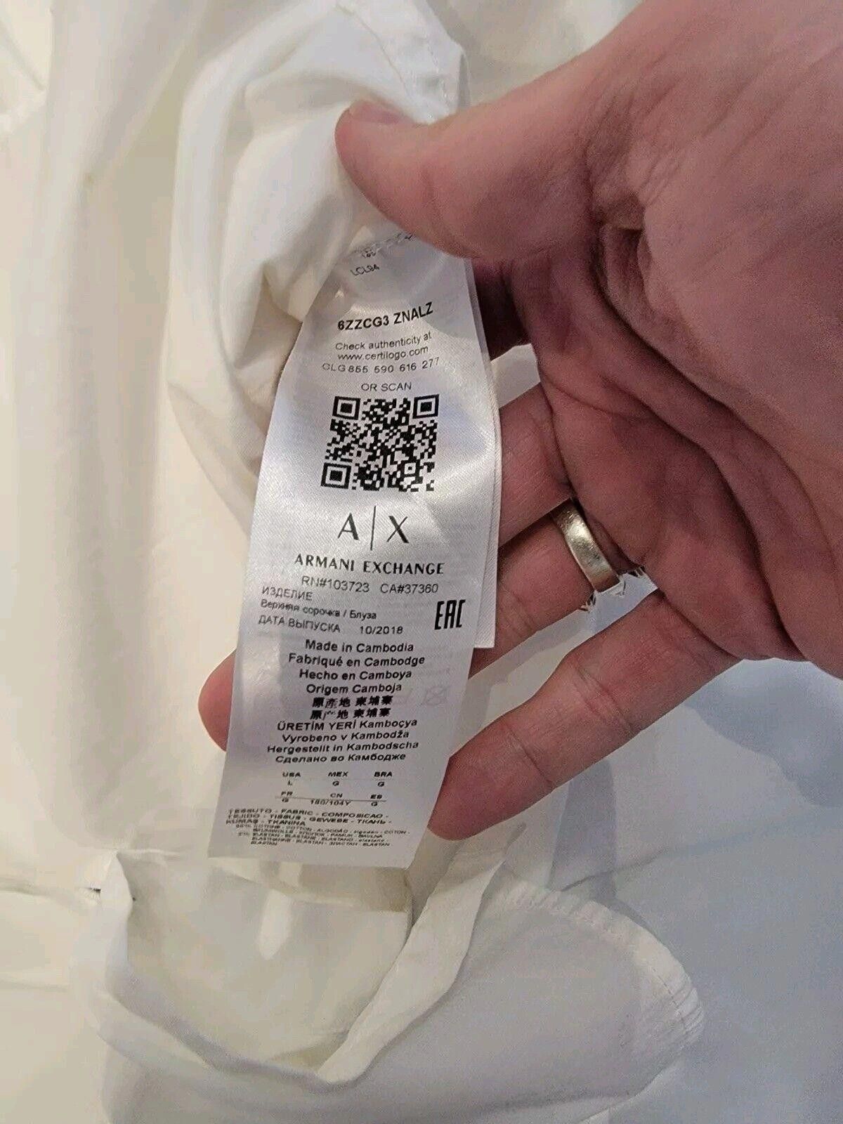 Armani Exchange Armani Exchange White Button Up Detail On Collar Size Large Size US L / EU 52-54 / 3 - 5 Thumbnail