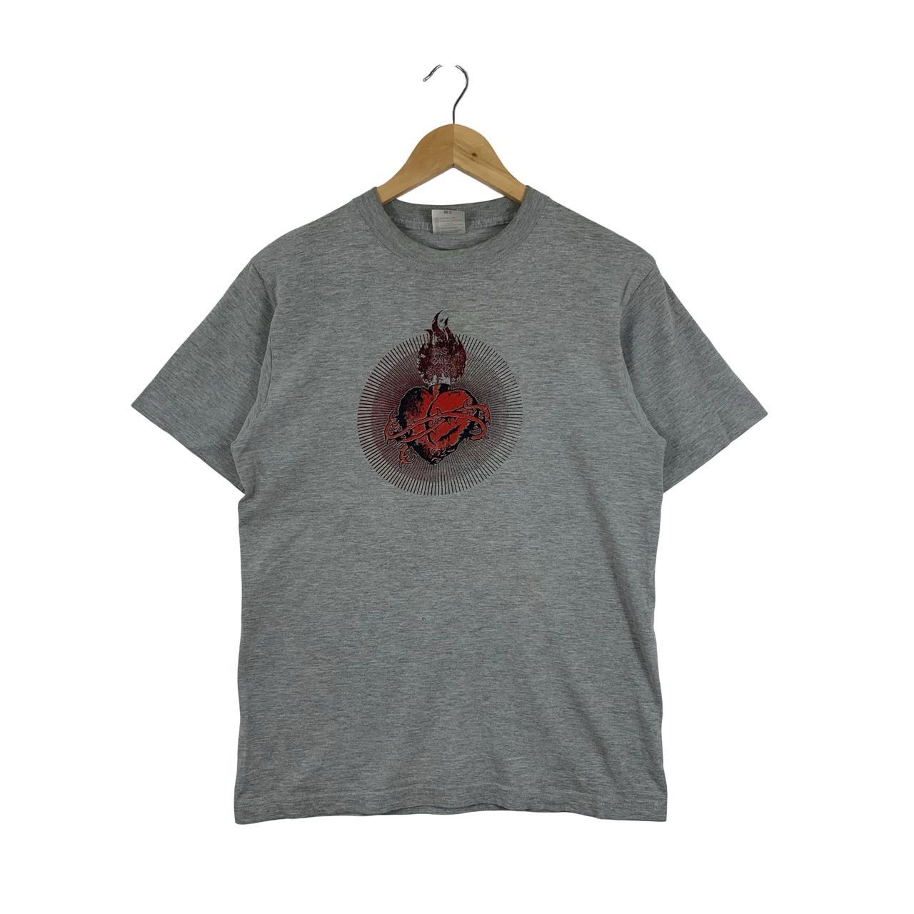 Vintage THIS ONE SCARS Gothic Heart Graphic Short Sleeve Tshirt Size US M / EU 48-50 / 2 - 1 Thumbnail