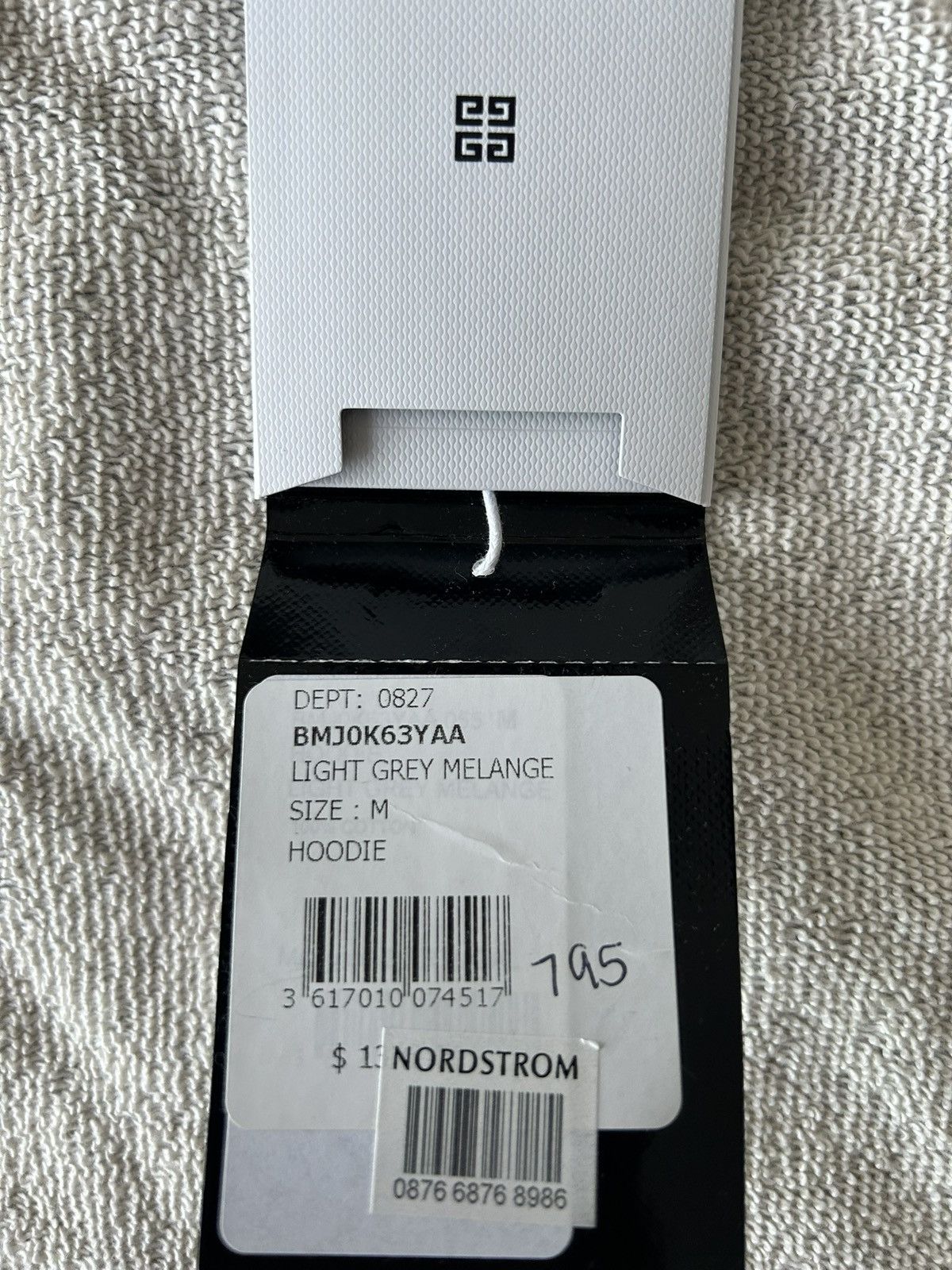 Givenchy Givenchy Logo Printed Zipped Hoodie Size US M / EU 48-50 / 2 - 6 Thumbnail