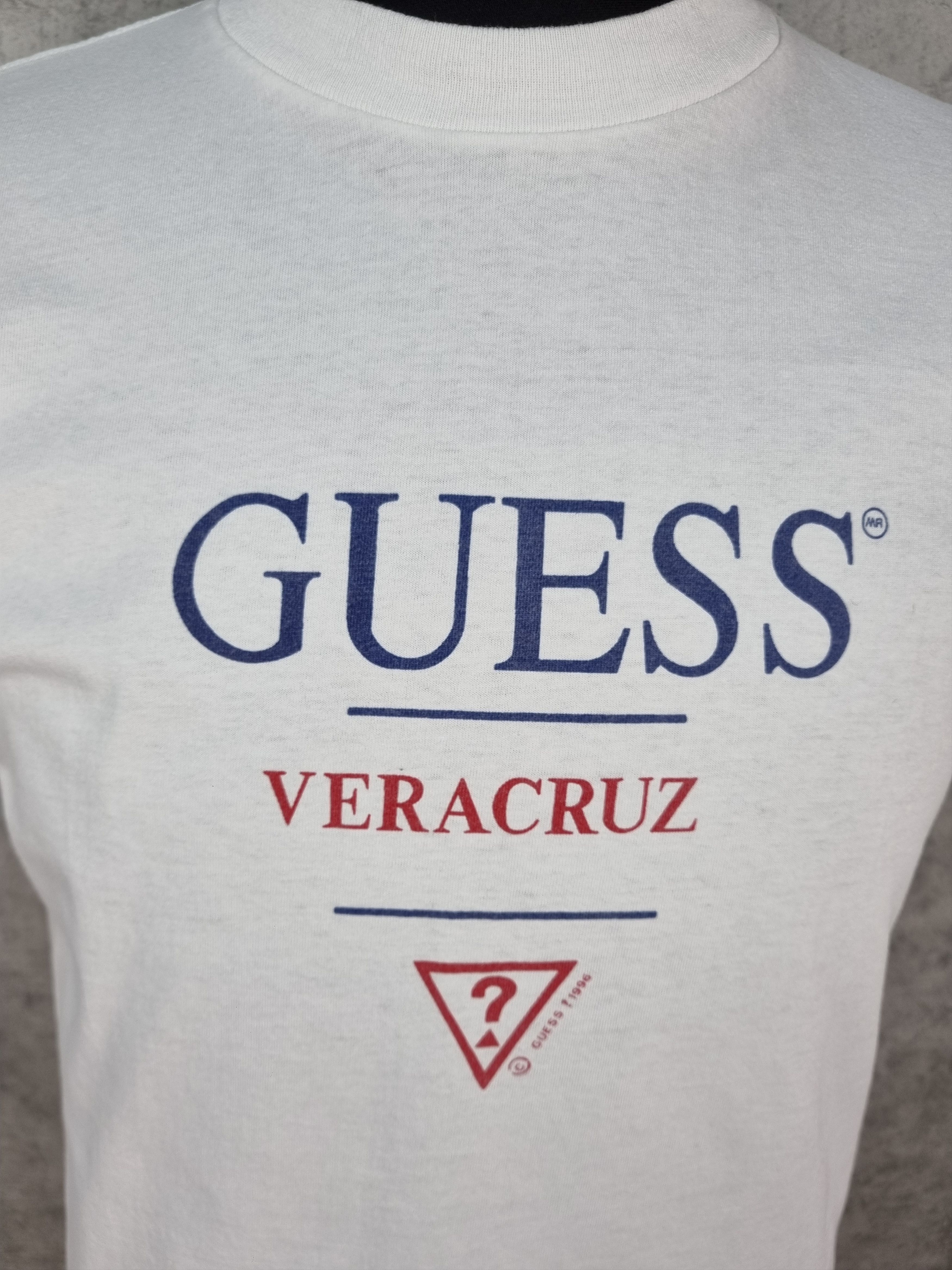 Guess '96 Vintage Guess VeraCruz Tee Shirt made in USA Size US M / EU 48-50 / 2 - 7 Thumbnail