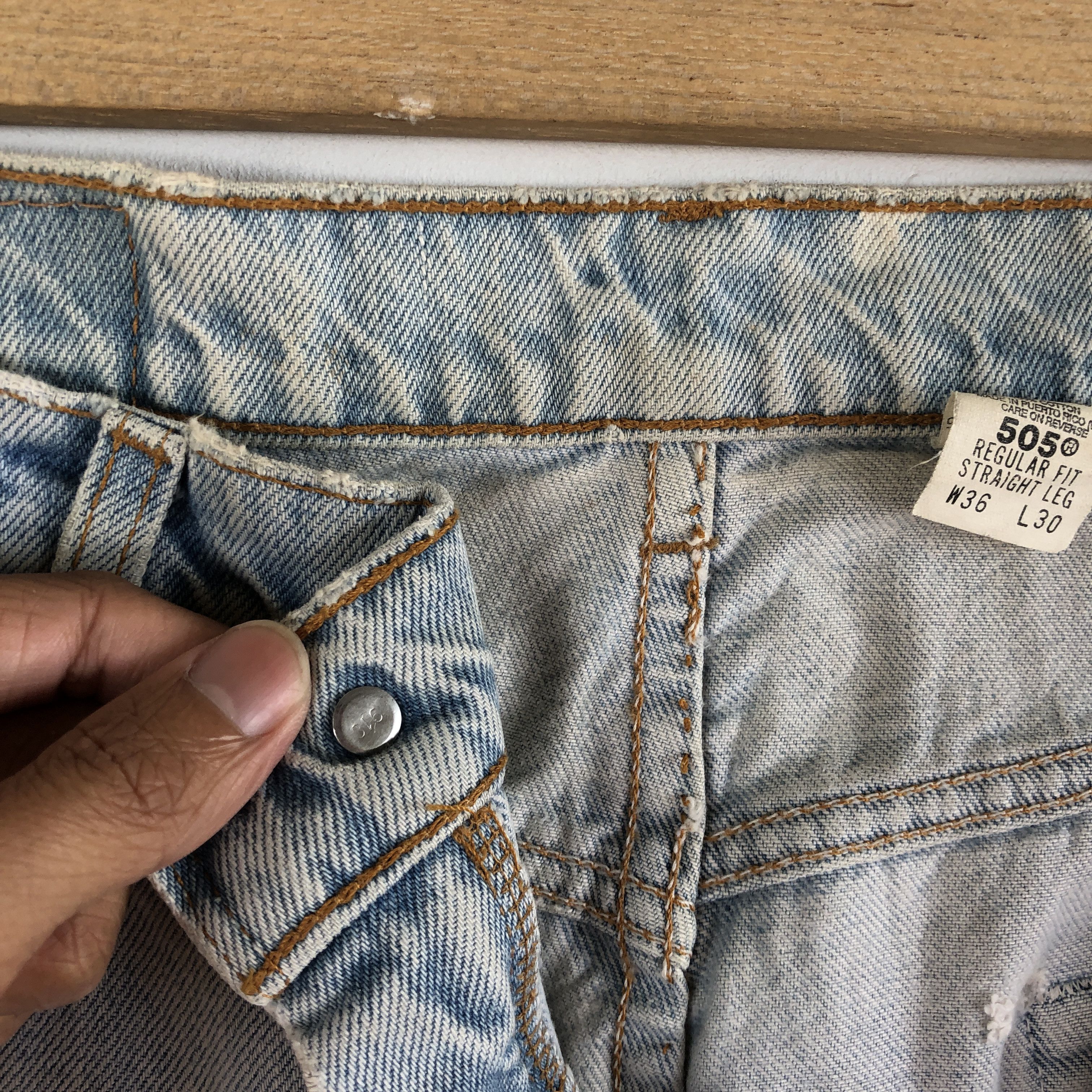 Levi's Vintage Levis Jeans Light Wash Levi's 505 Denim Pants Size US 32 / EU 48 - 7 Thumbnail
