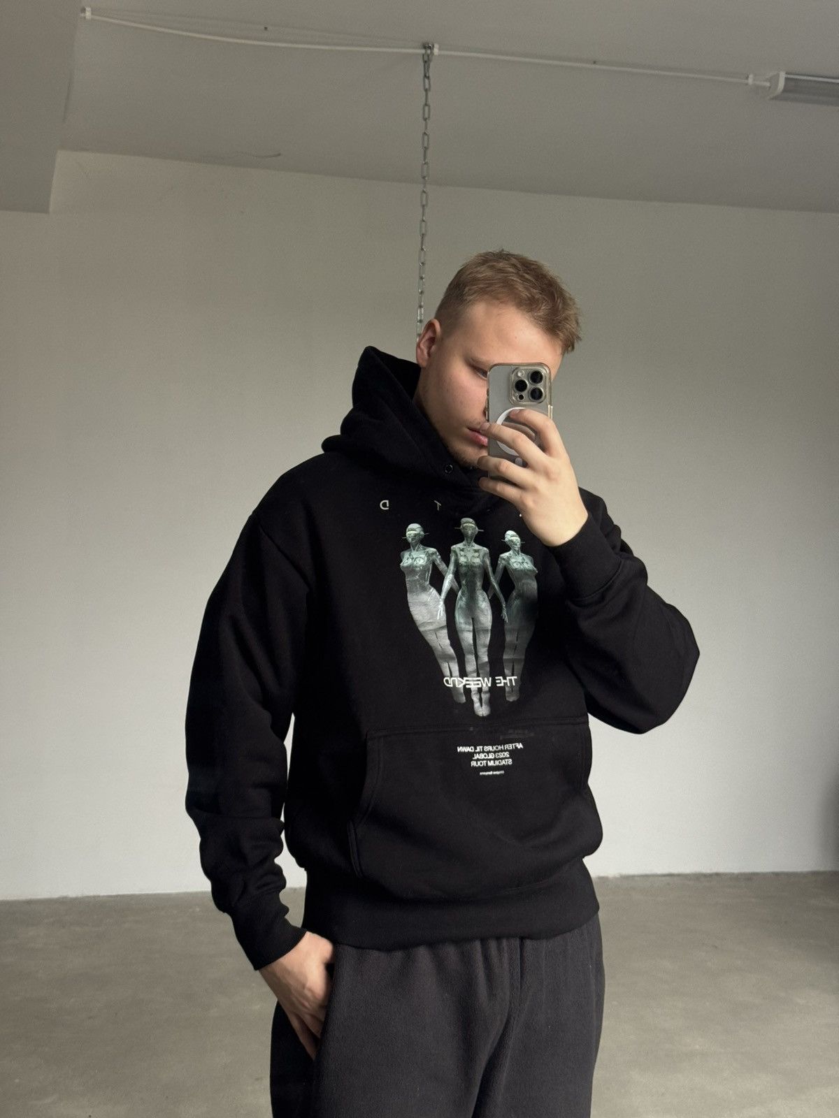 Club Sorayama × The Weeknd The Weekend x Sorayama Tour Merch 2023 Size S Size US S / EU 44-46 / 1 - 10 Thumbnail