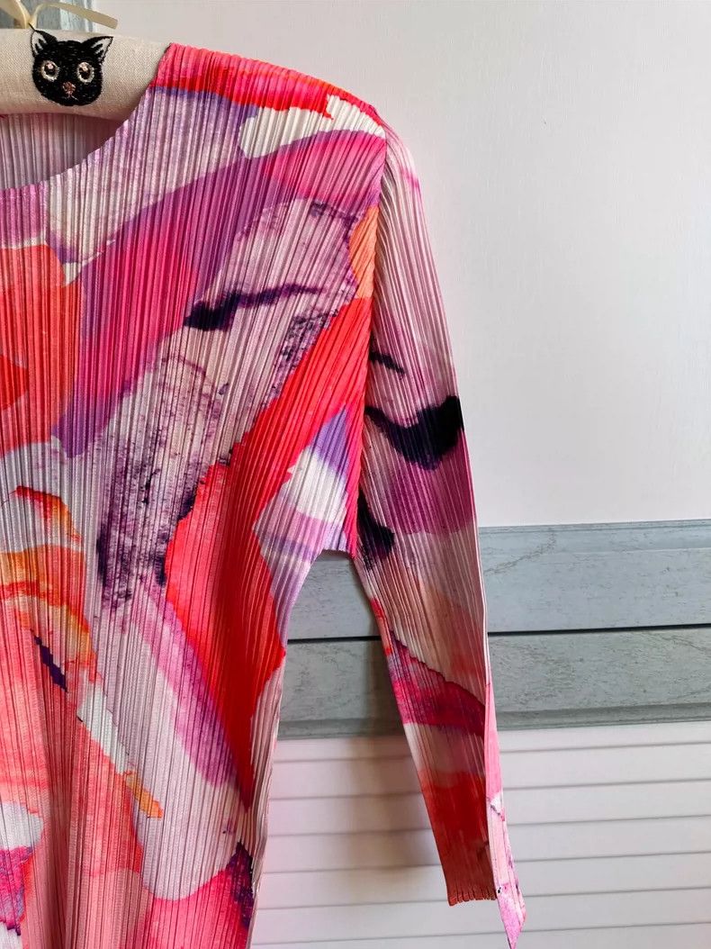 Issey Miyake Issey Miyake size:3 Pink floral top Size XS / US 0-2 / IT 36-38 - 6 Thumbnail