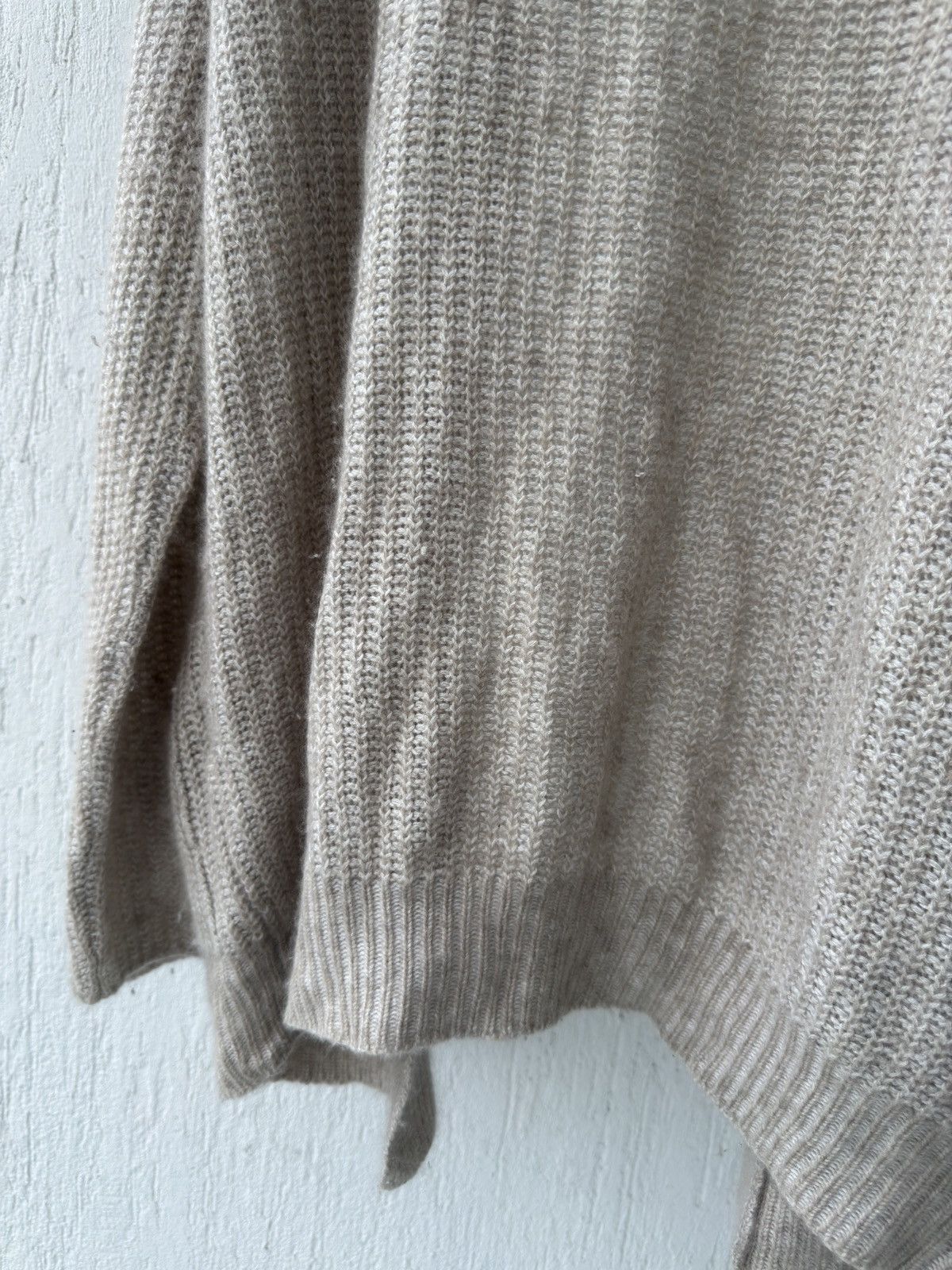 Loro Piana Cashmere cardigan knit sweater Size US XS / EU 42 / 0 - 13 Thumbnail