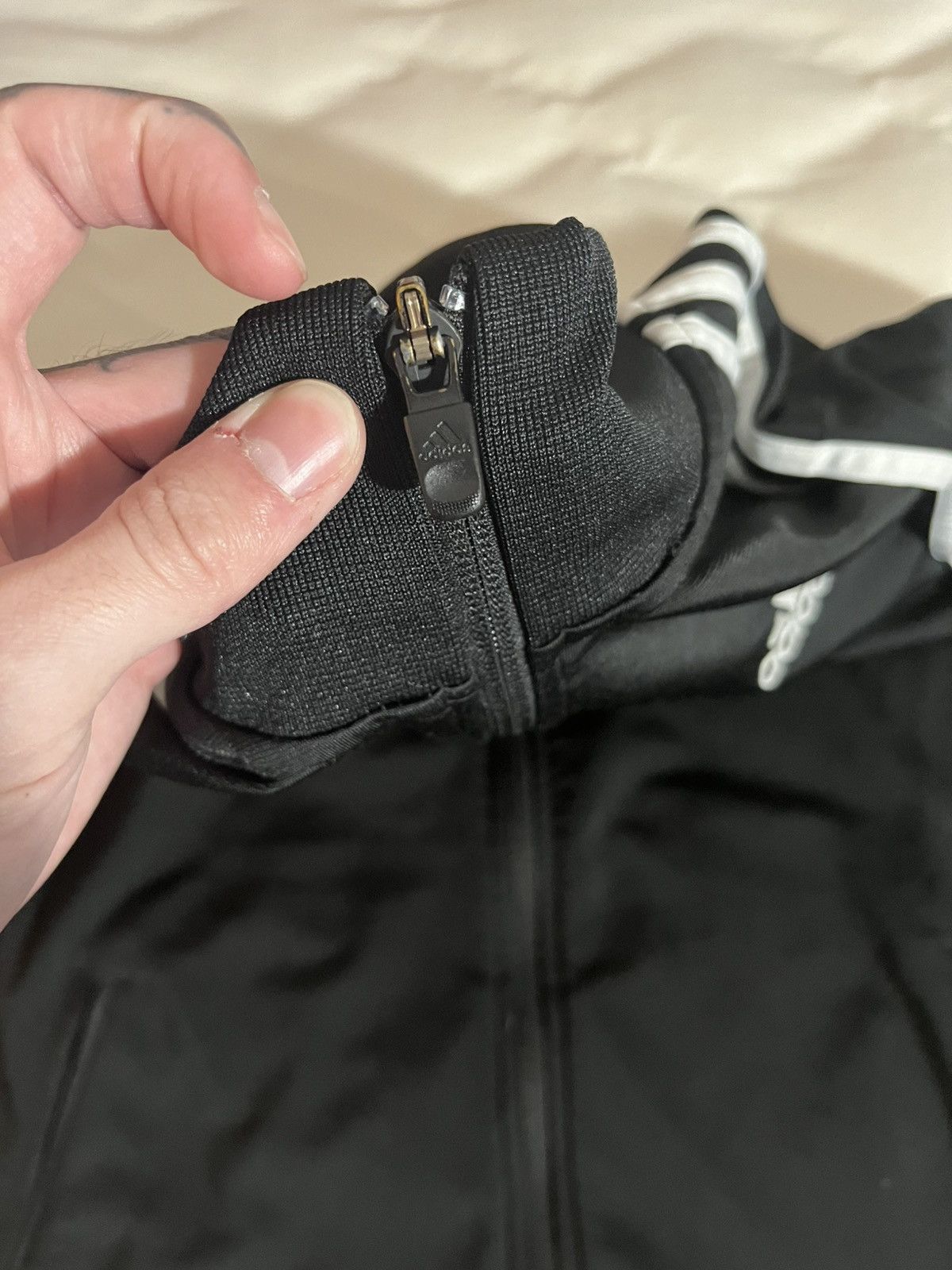 Adidas Adidas track suit black Size US L / EU 52-54 / 3 - 4 Thumbnail