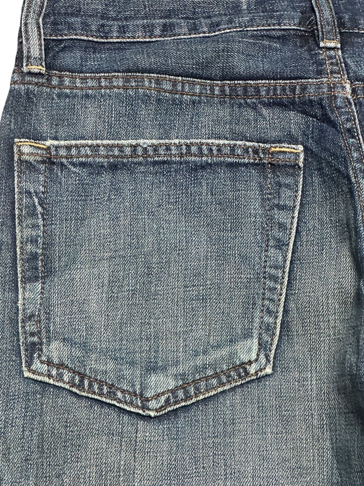 Gap GAP Vintage Straight Loose Distressed Jeans With Faded Wash Size US 31 - 7 Thumbnail