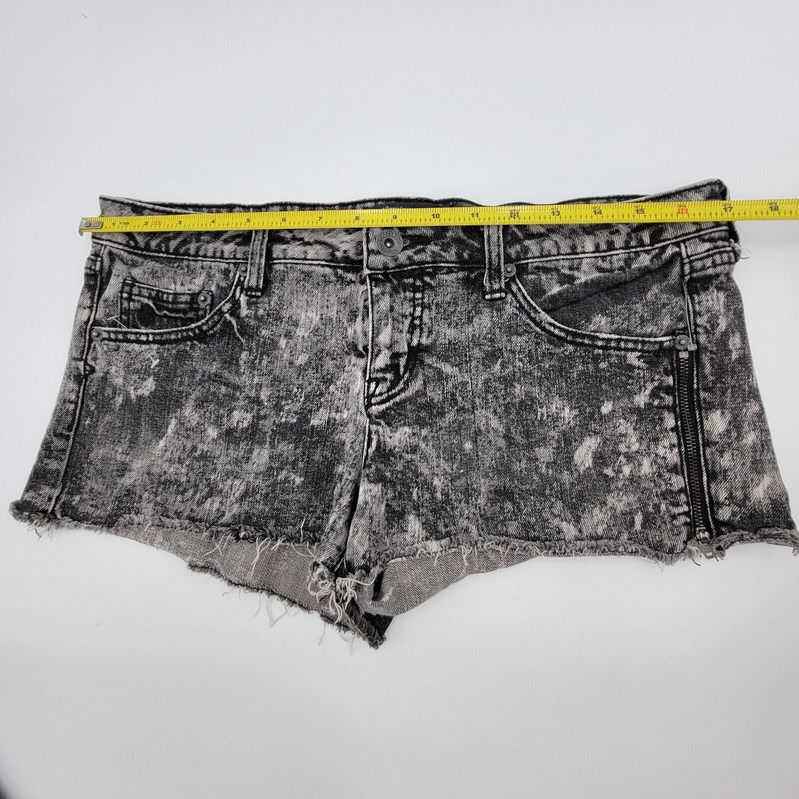 Volcom Volcom Jeans Womens Short Size 11 gray Size 24" / US 00 / IT 34 - 9 Thumbnail