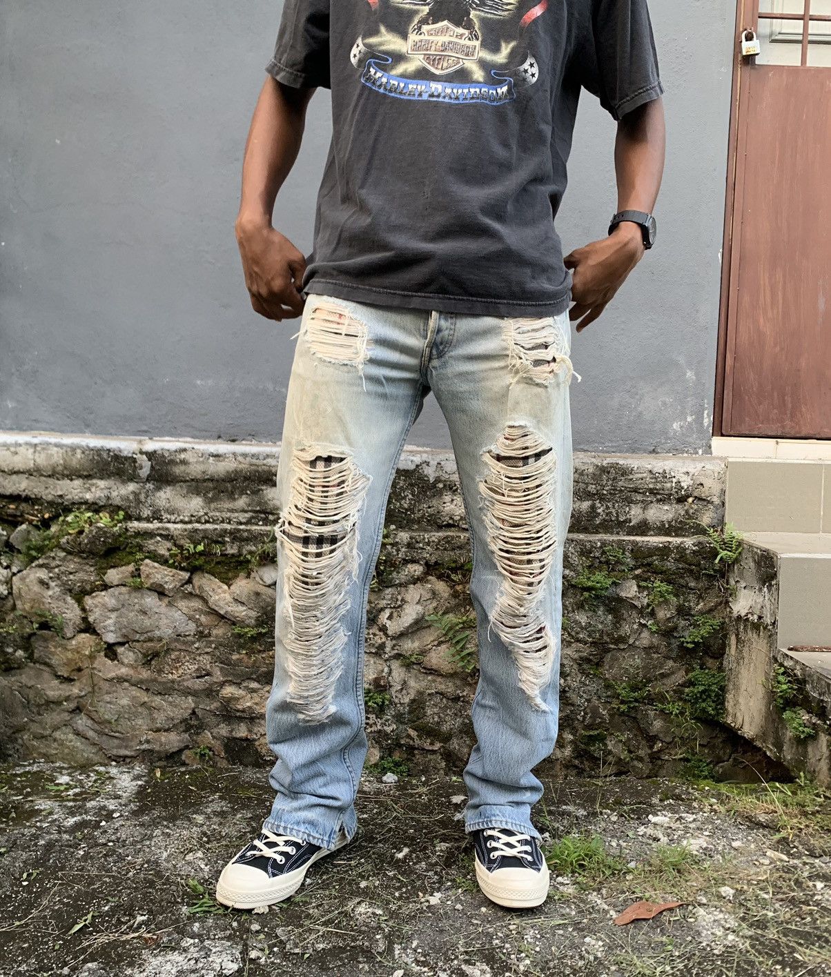 Levi's **rare**Vintage Levis 501 X BUZZ SPUNKY Distressed Denim Size US 32 / EU 48 - 4 Thumbnail